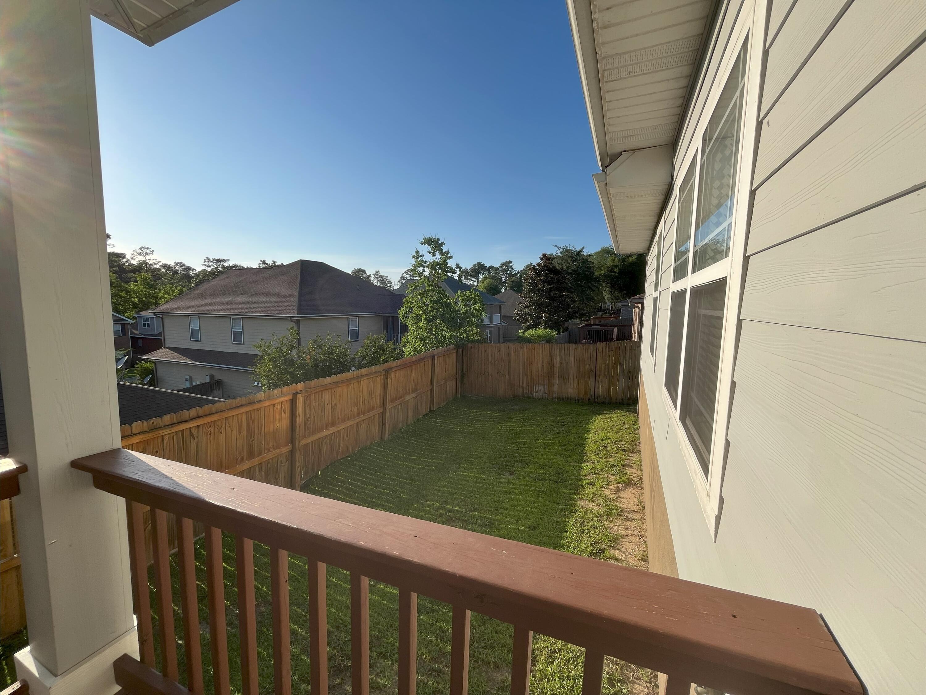 DUGGAN POND ESTATES - Residential Lease