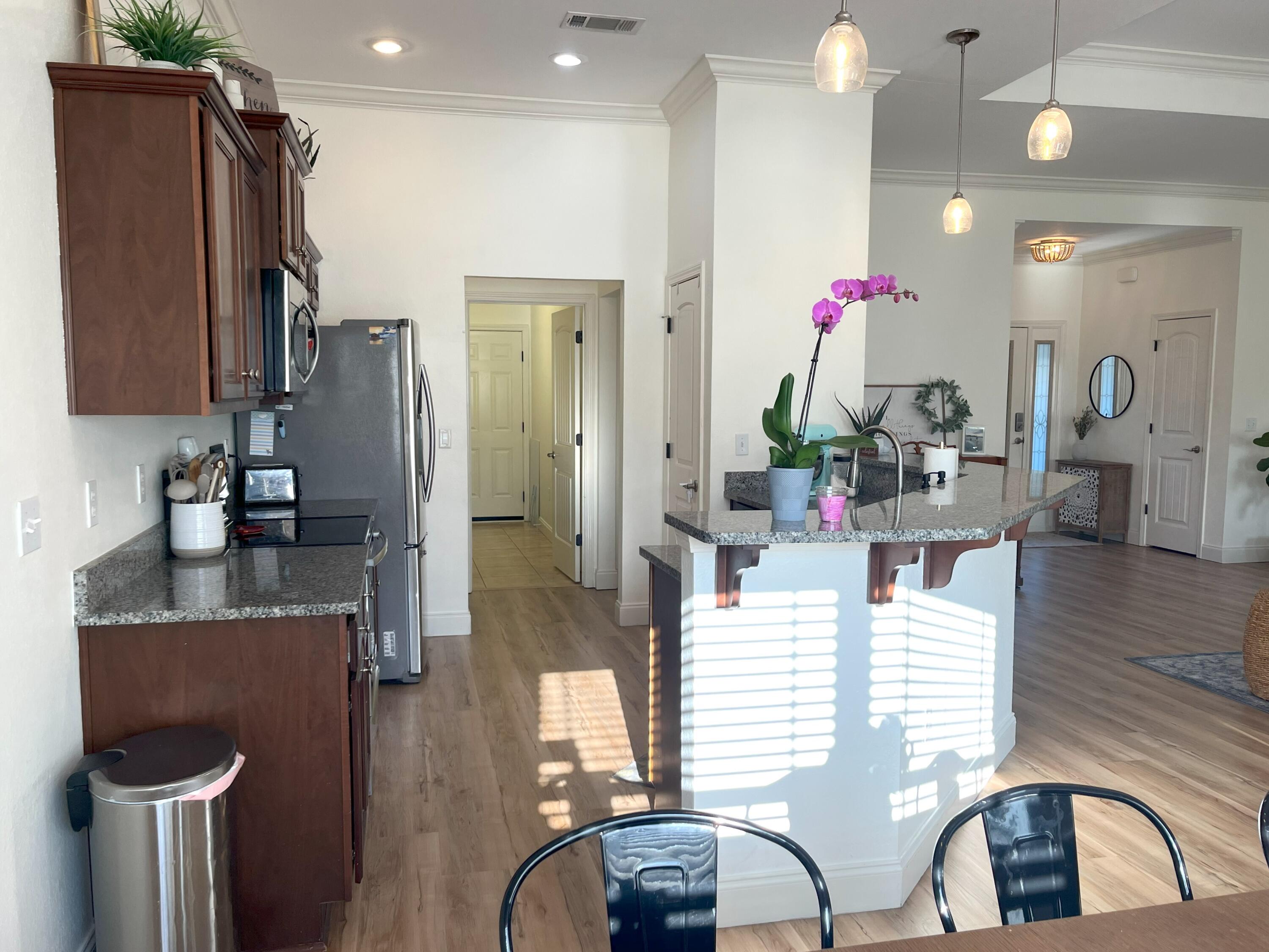 DUGGAN POND ESTATES - Residential Lease