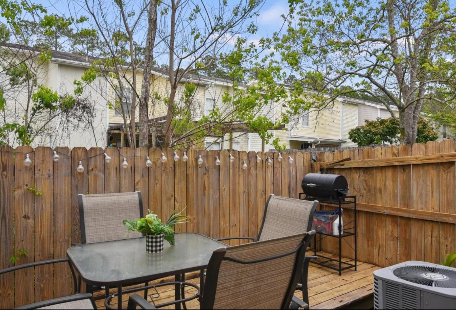 FOREST OAKS PH 3 - Residential Lease