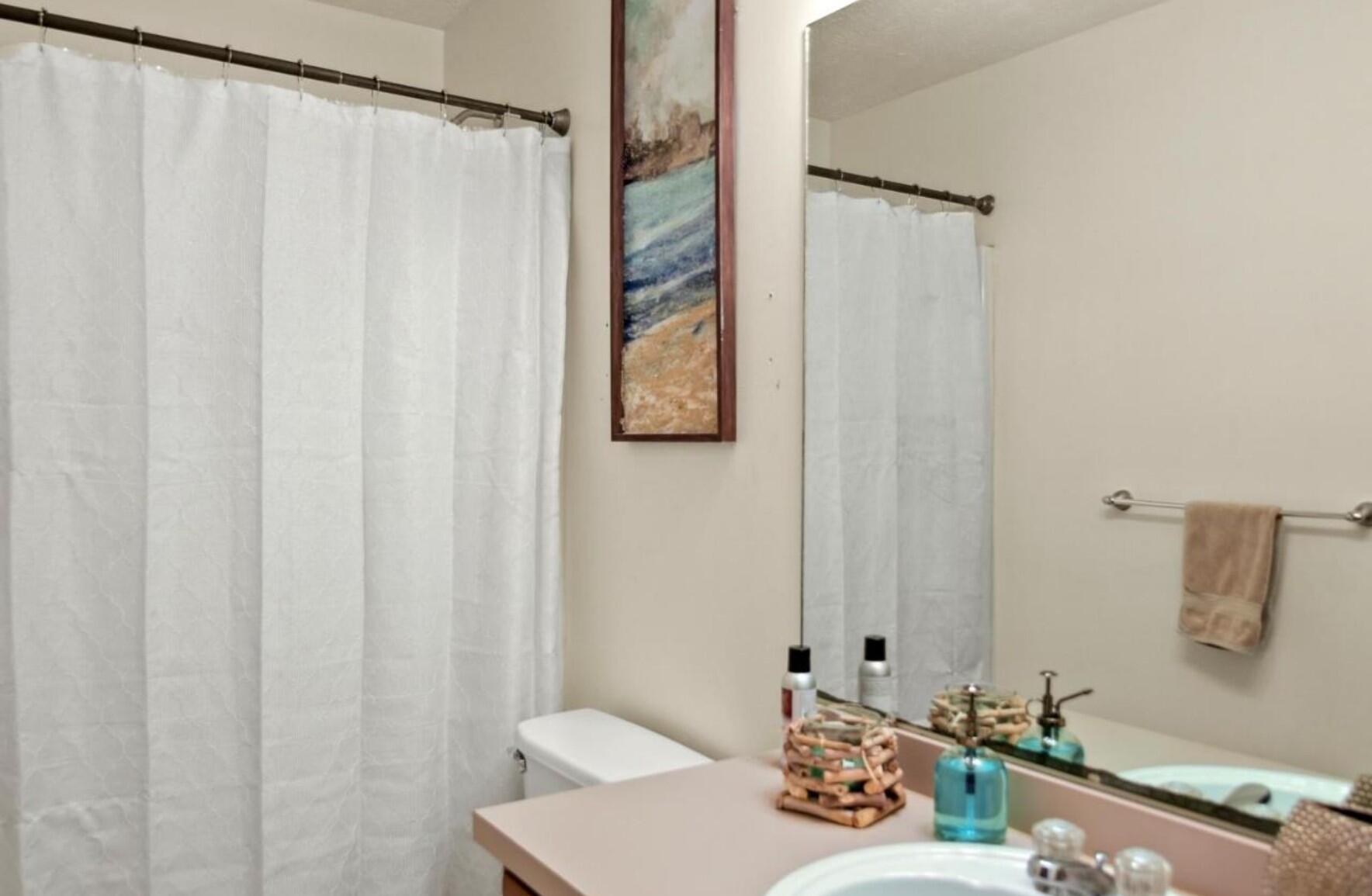 FOREST OAKS PH 3 - Residential Lease