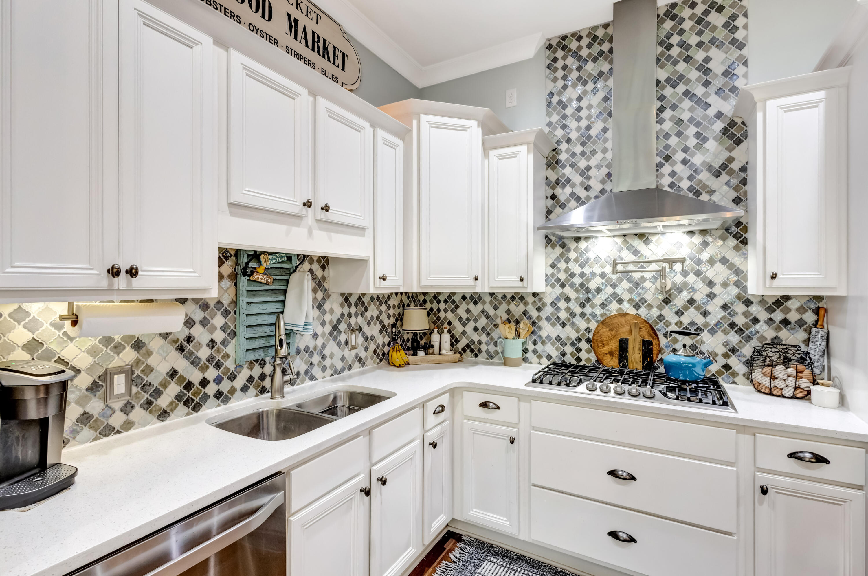 HIGHLAND PARKS - Residential