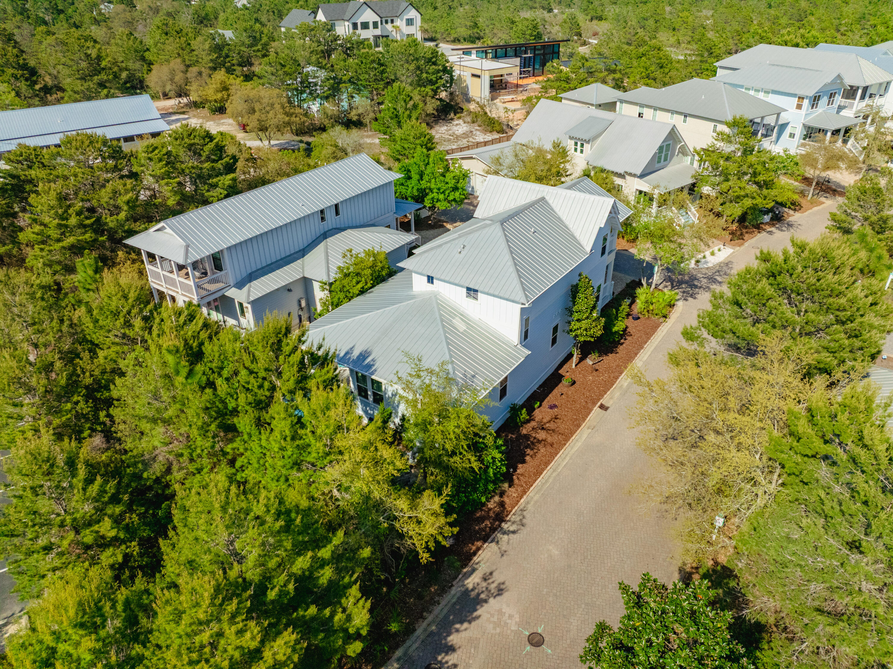 HIGHLAND PARKS - Residential