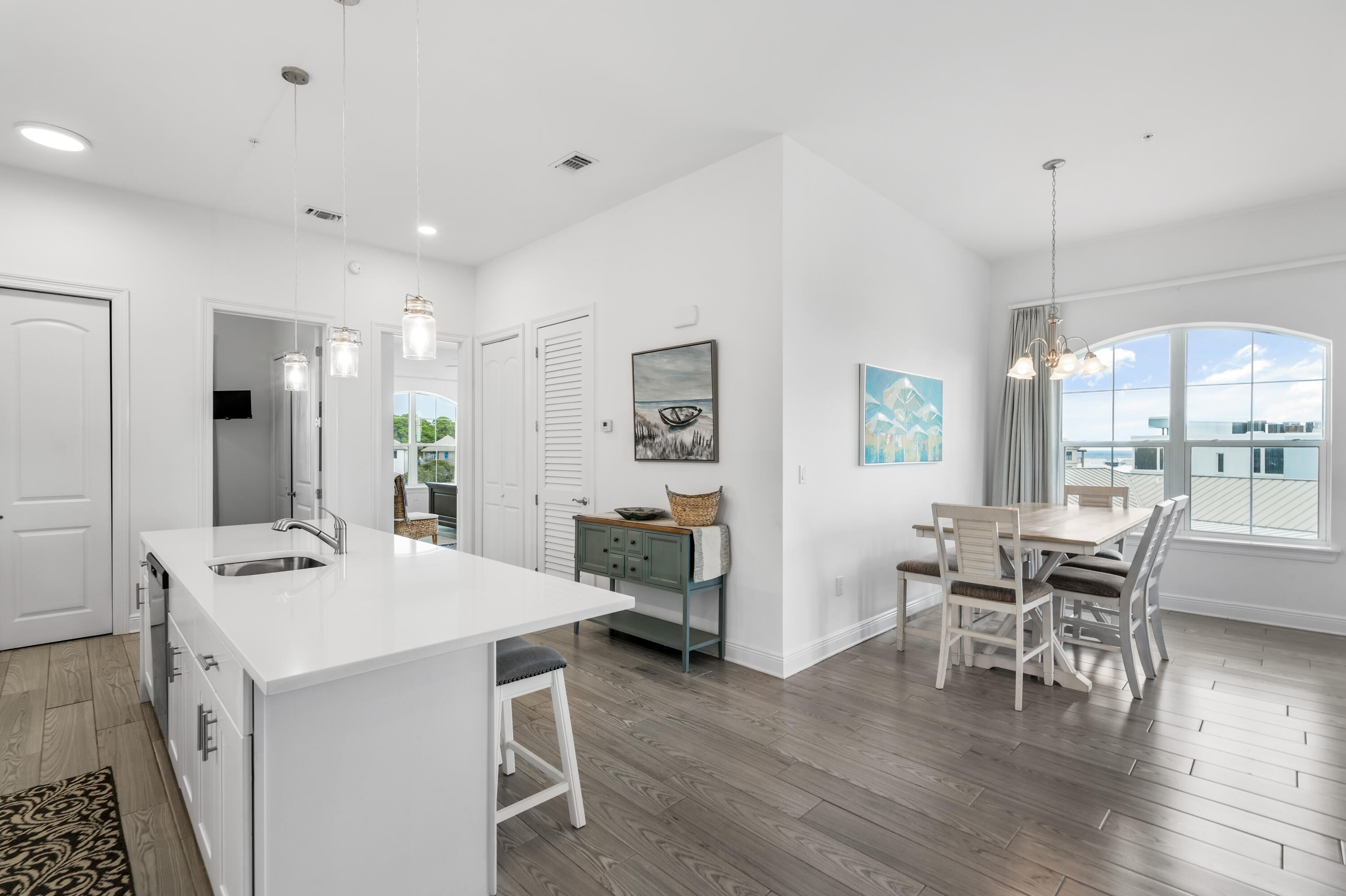 GULF PLACE RESIDENCES - Residential