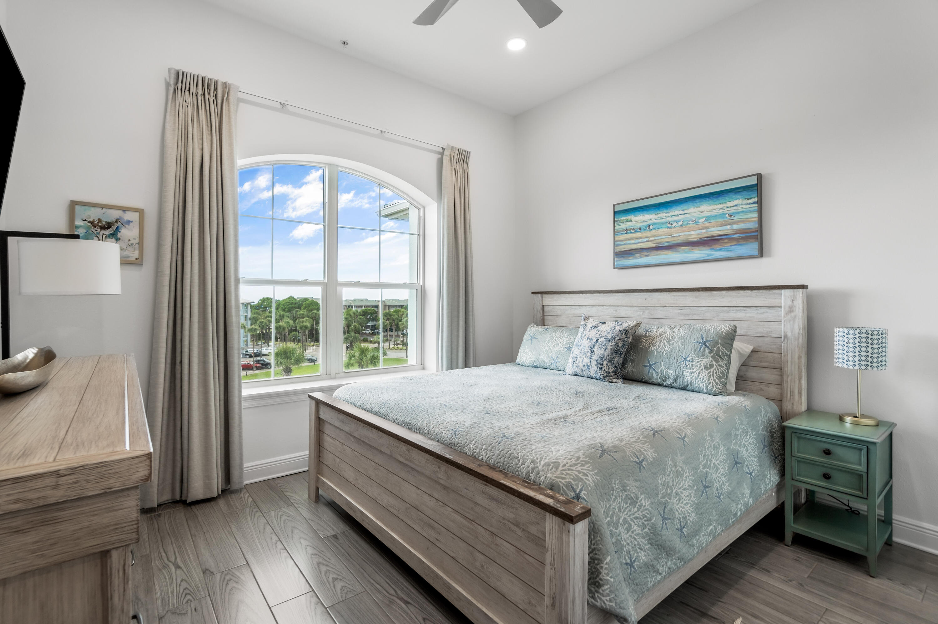 GULF PLACE RESIDENCES - Residential