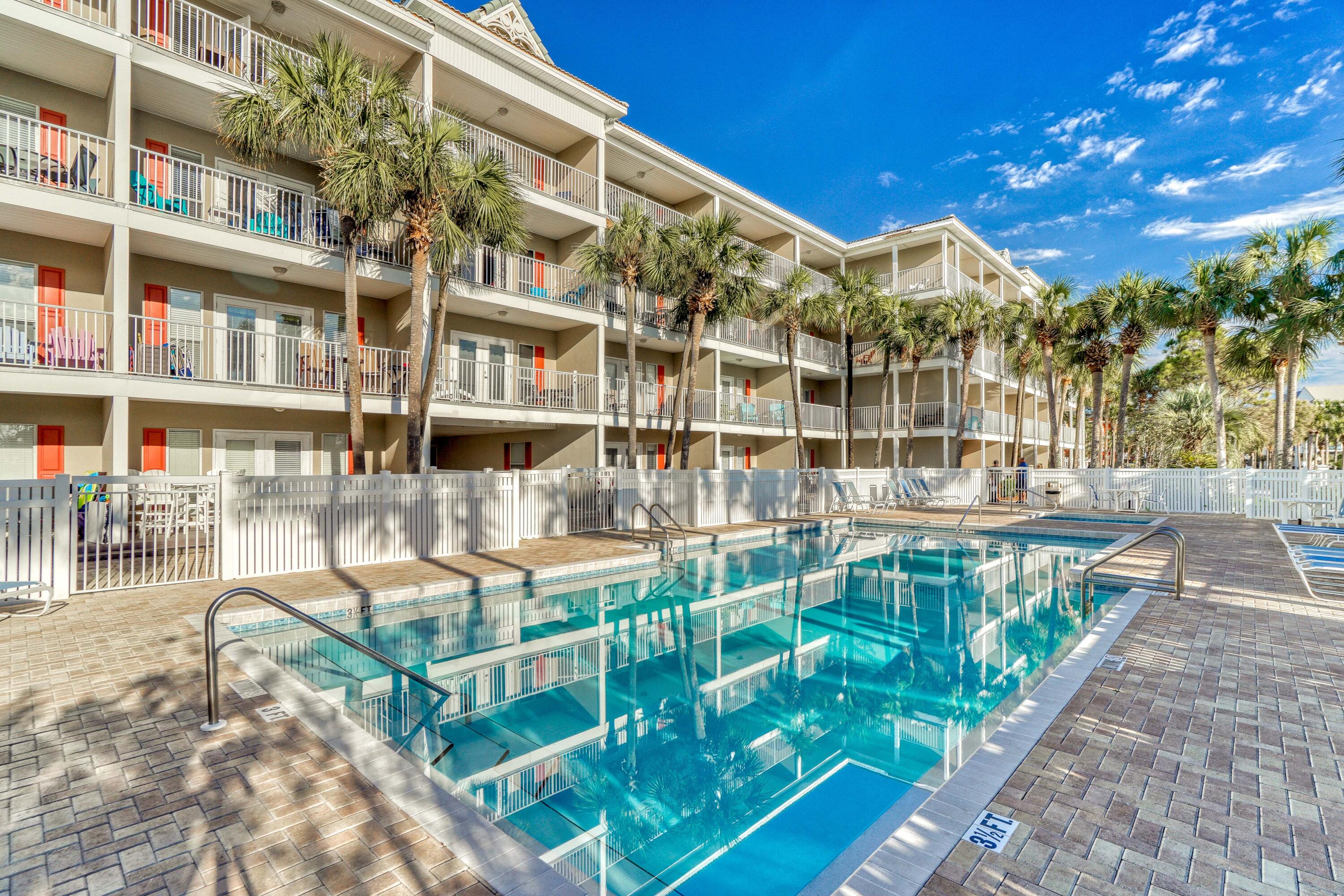 GULF PLACE RESIDENCES - Residential