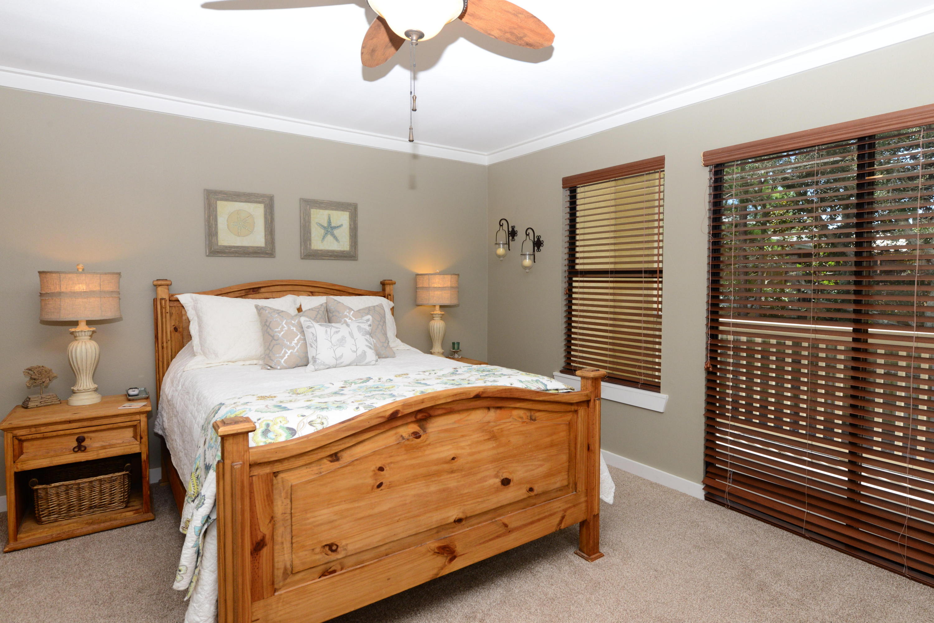 BEACHWALK T/H - Residential