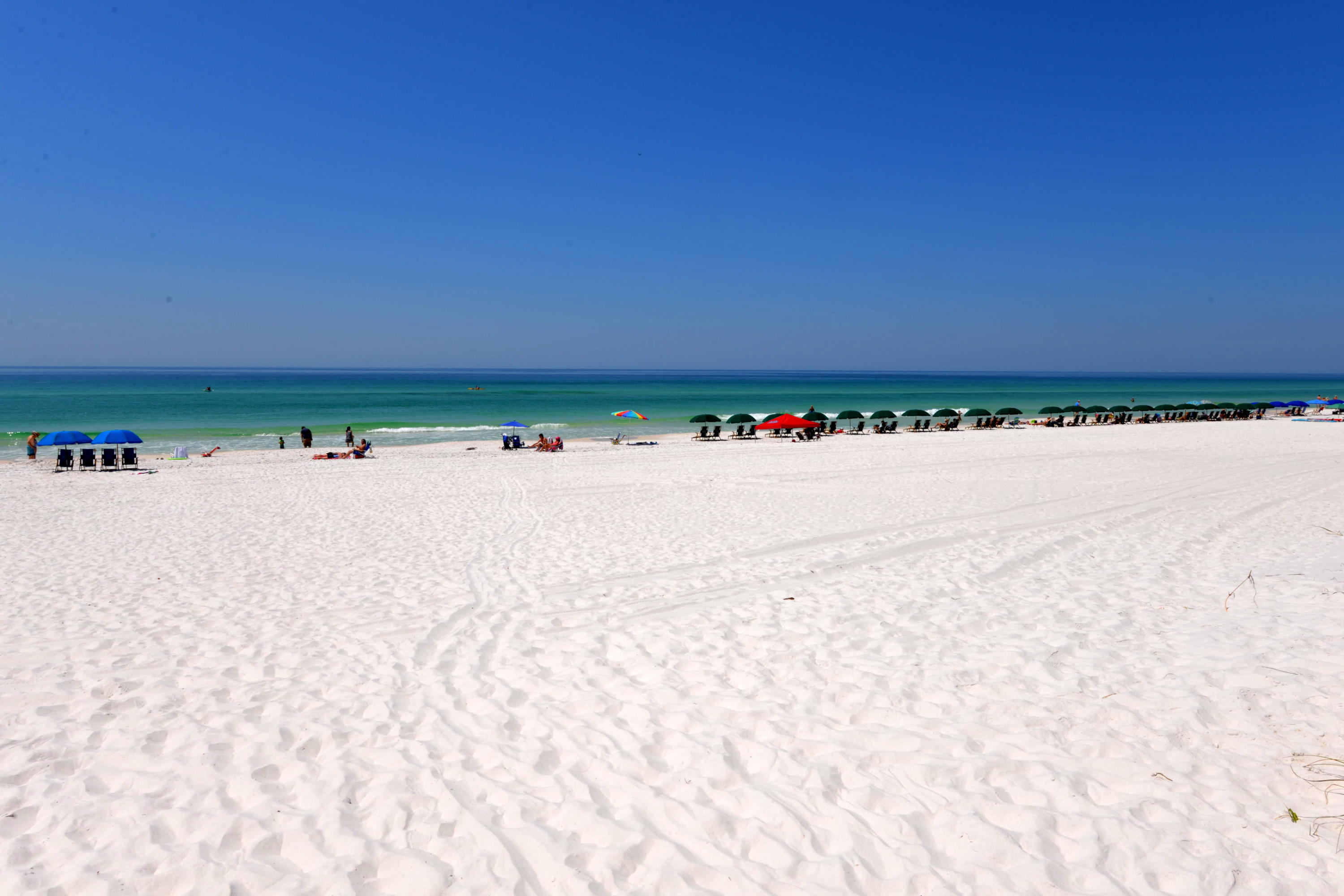 BEACHWALK T/H - Residential