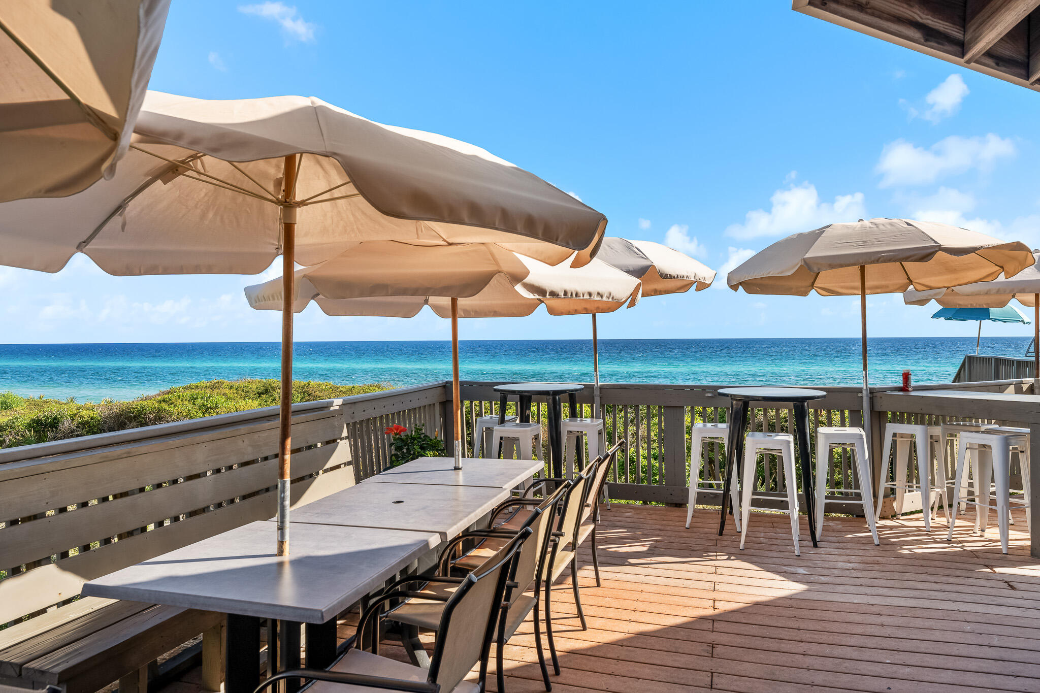 HIGH POINTE RESORT CONDO - Residential