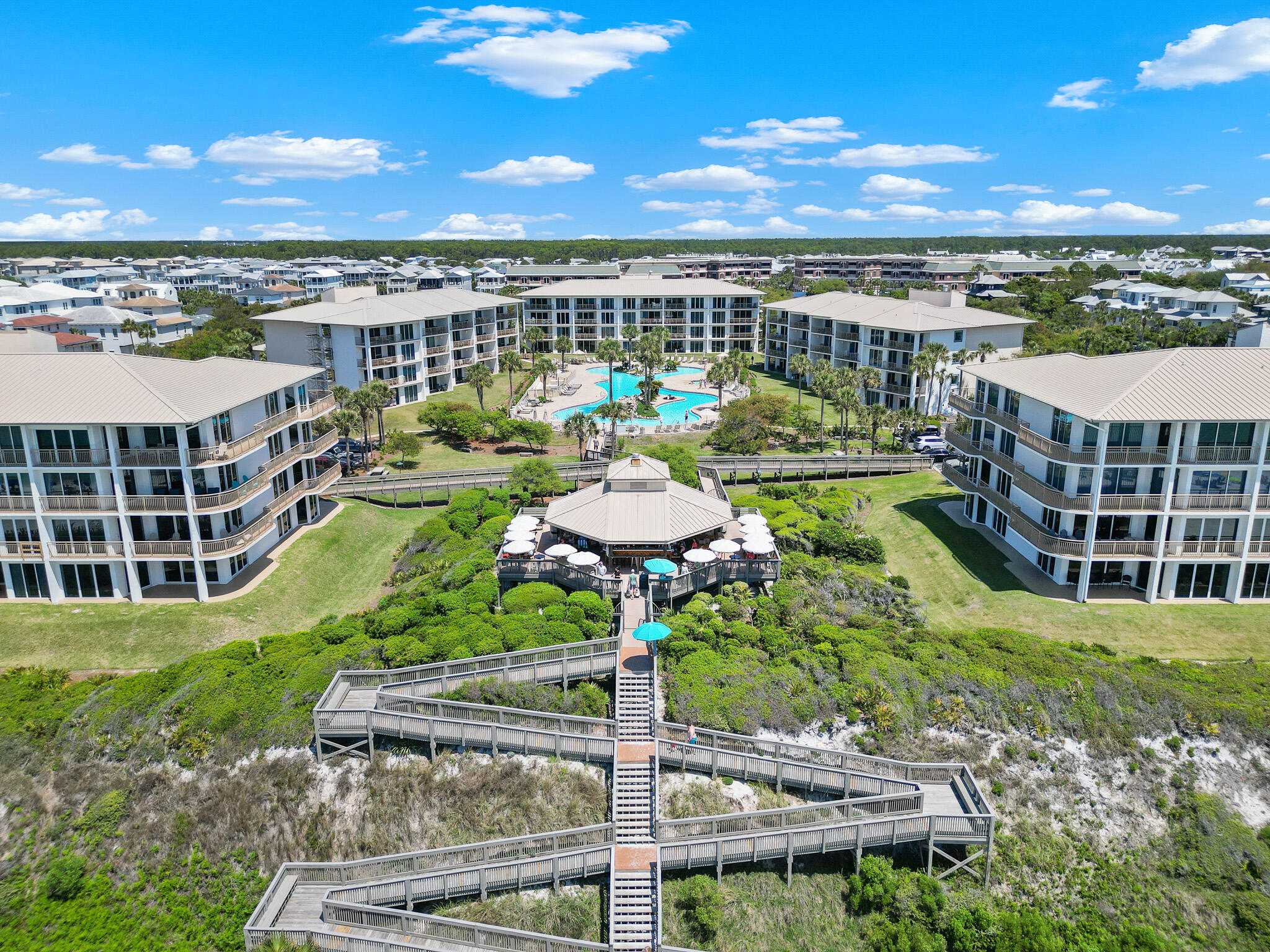 HIGH POINTE RESORT CONDO - Residential