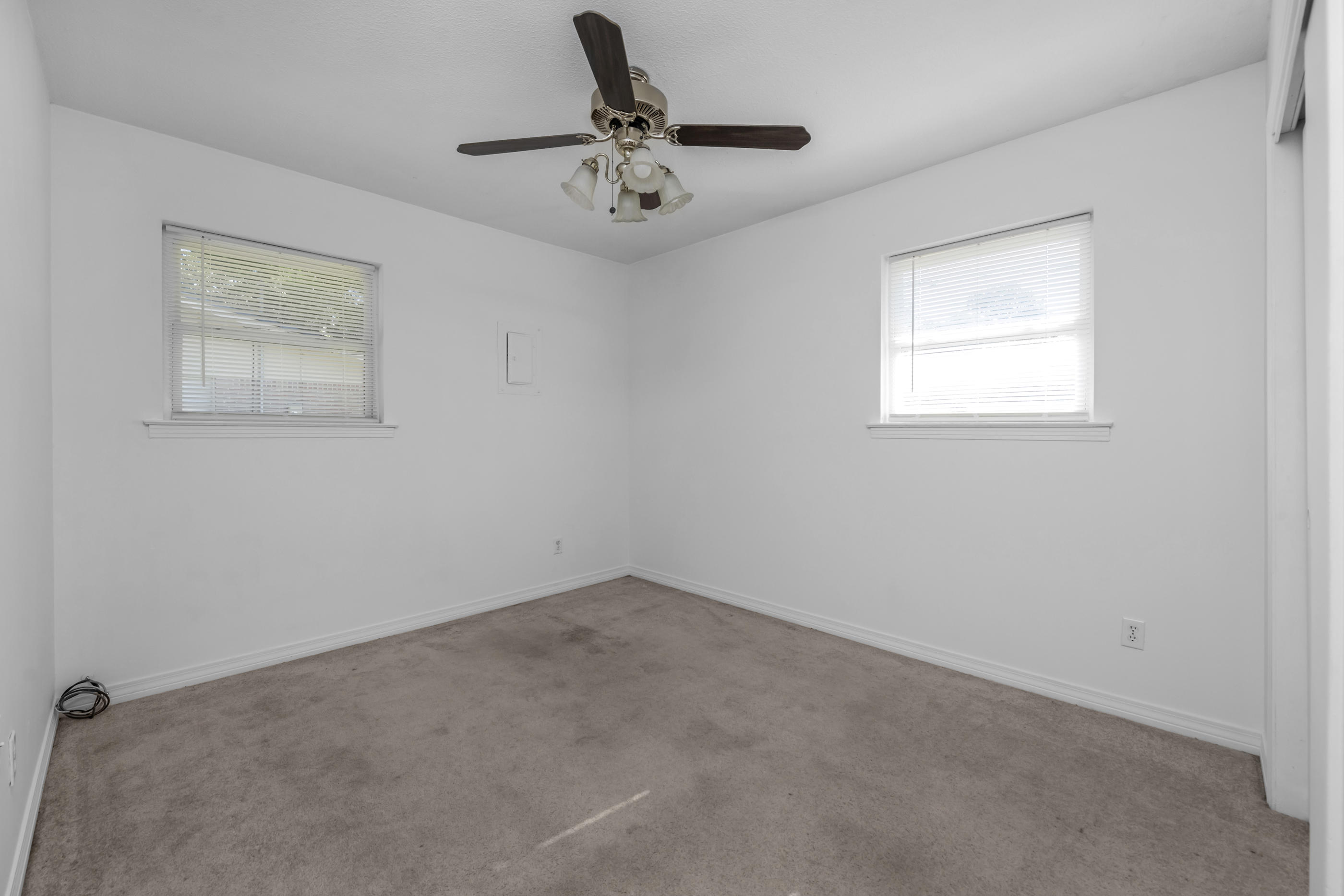 OAKLAND HEIGHTS - Residential