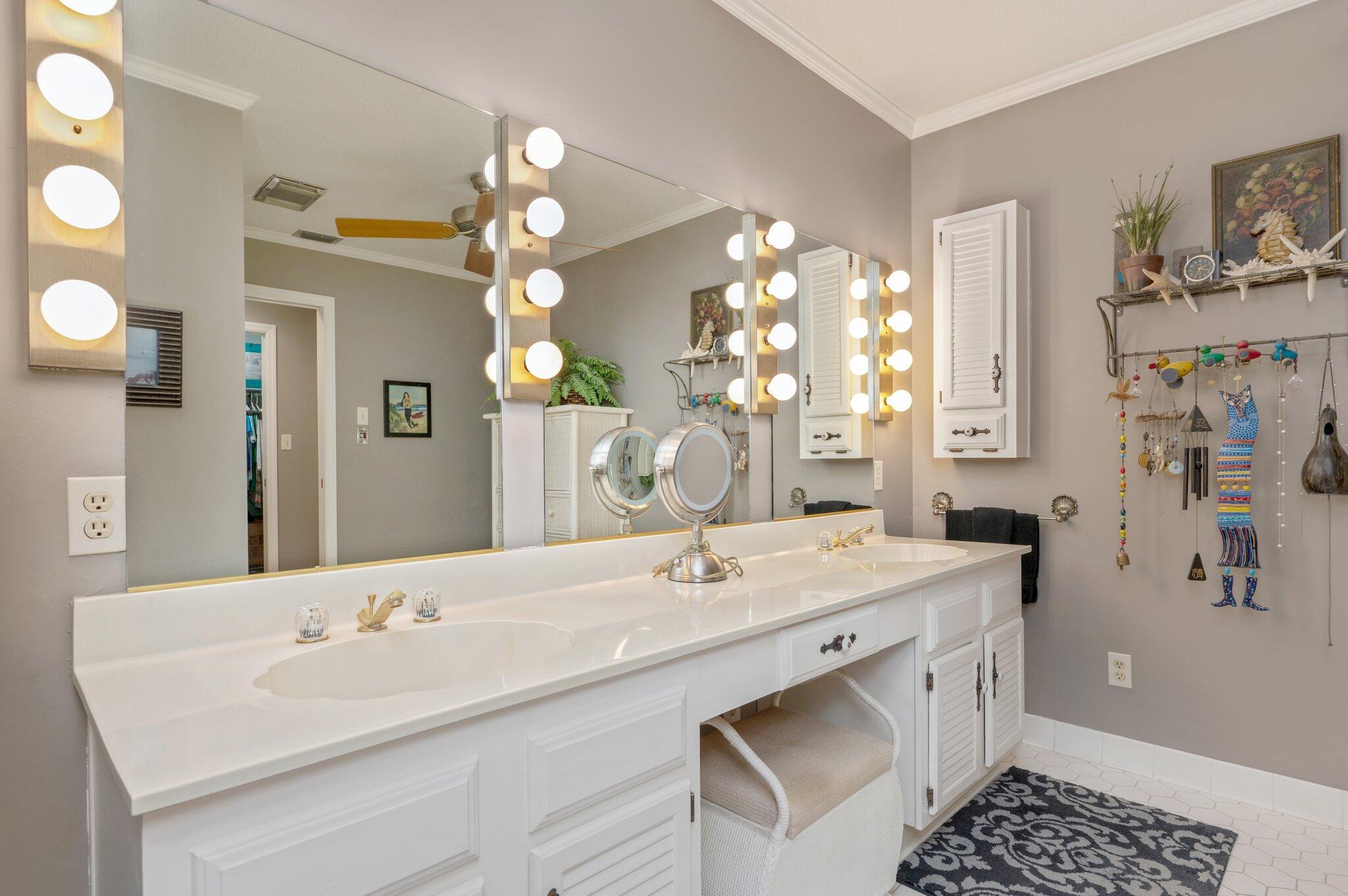 INDIAN BAYOU - Residential