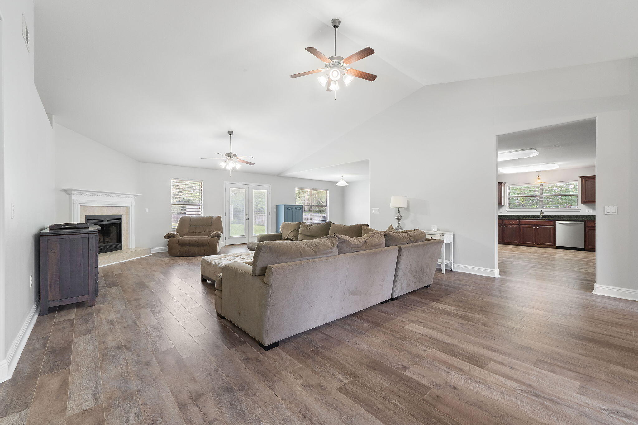 HOLLEY BY THE SEA - Residential