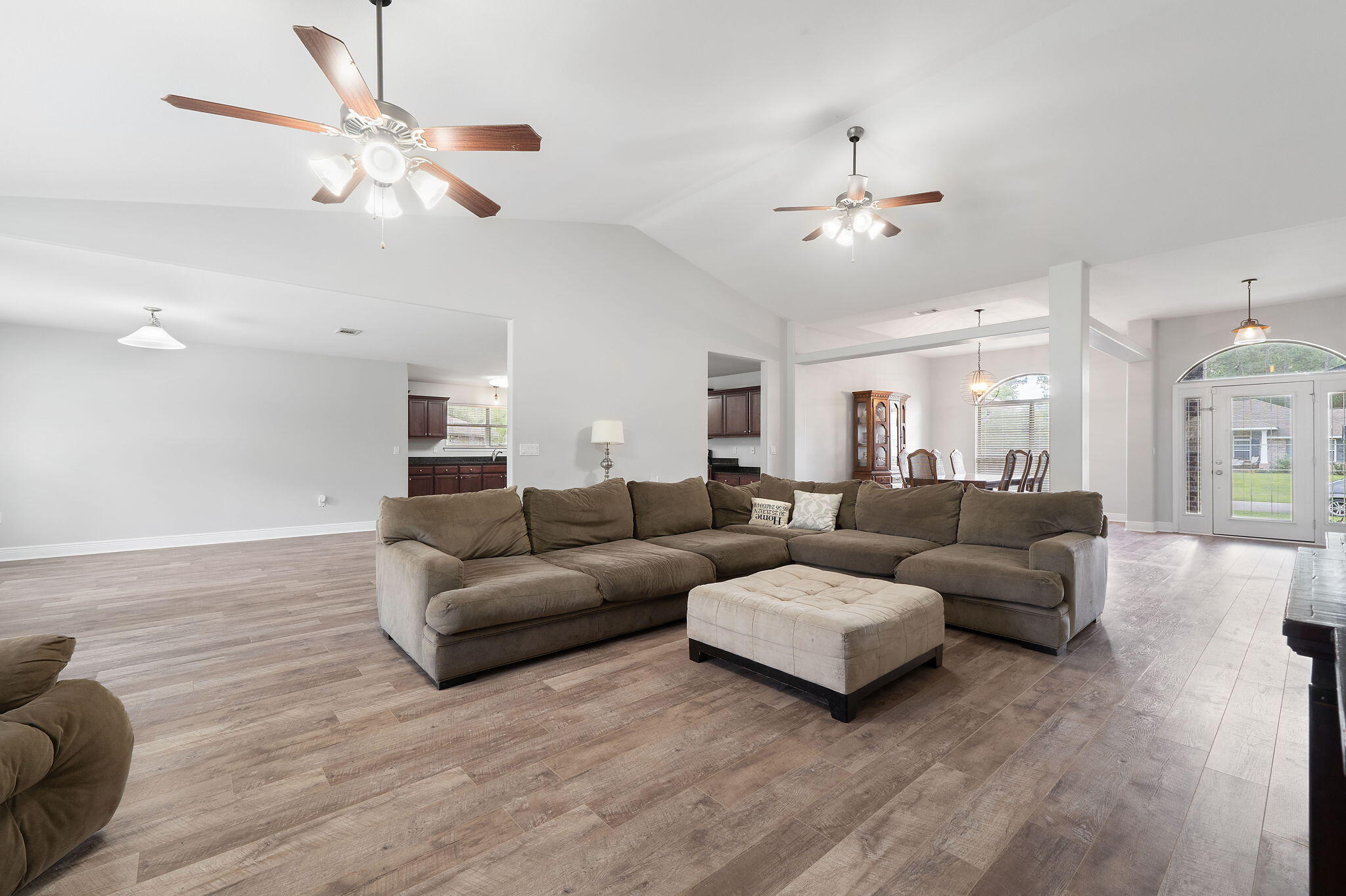 HOLLEY BY THE SEA - Residential