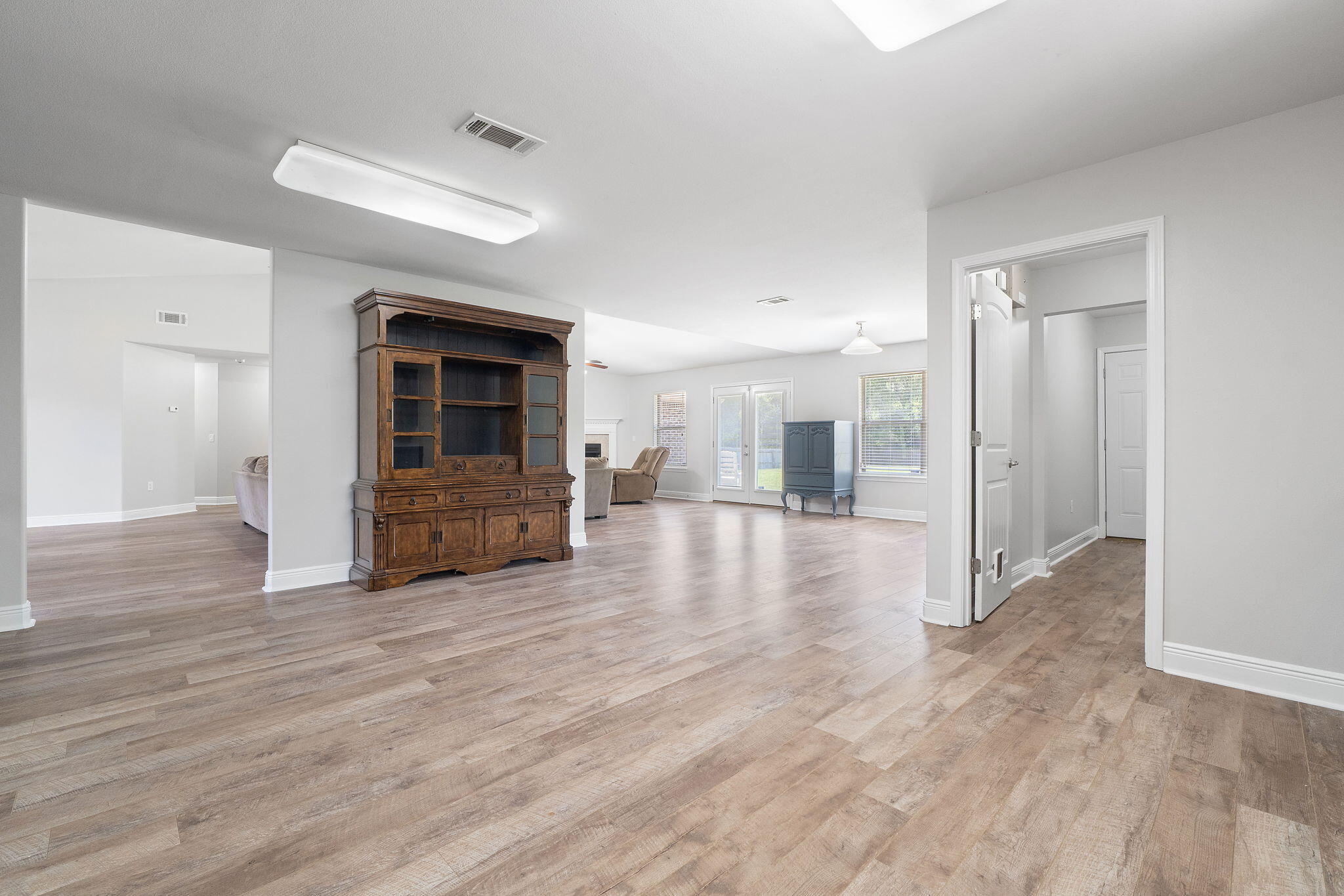 HOLLEY BY THE SEA - Residential