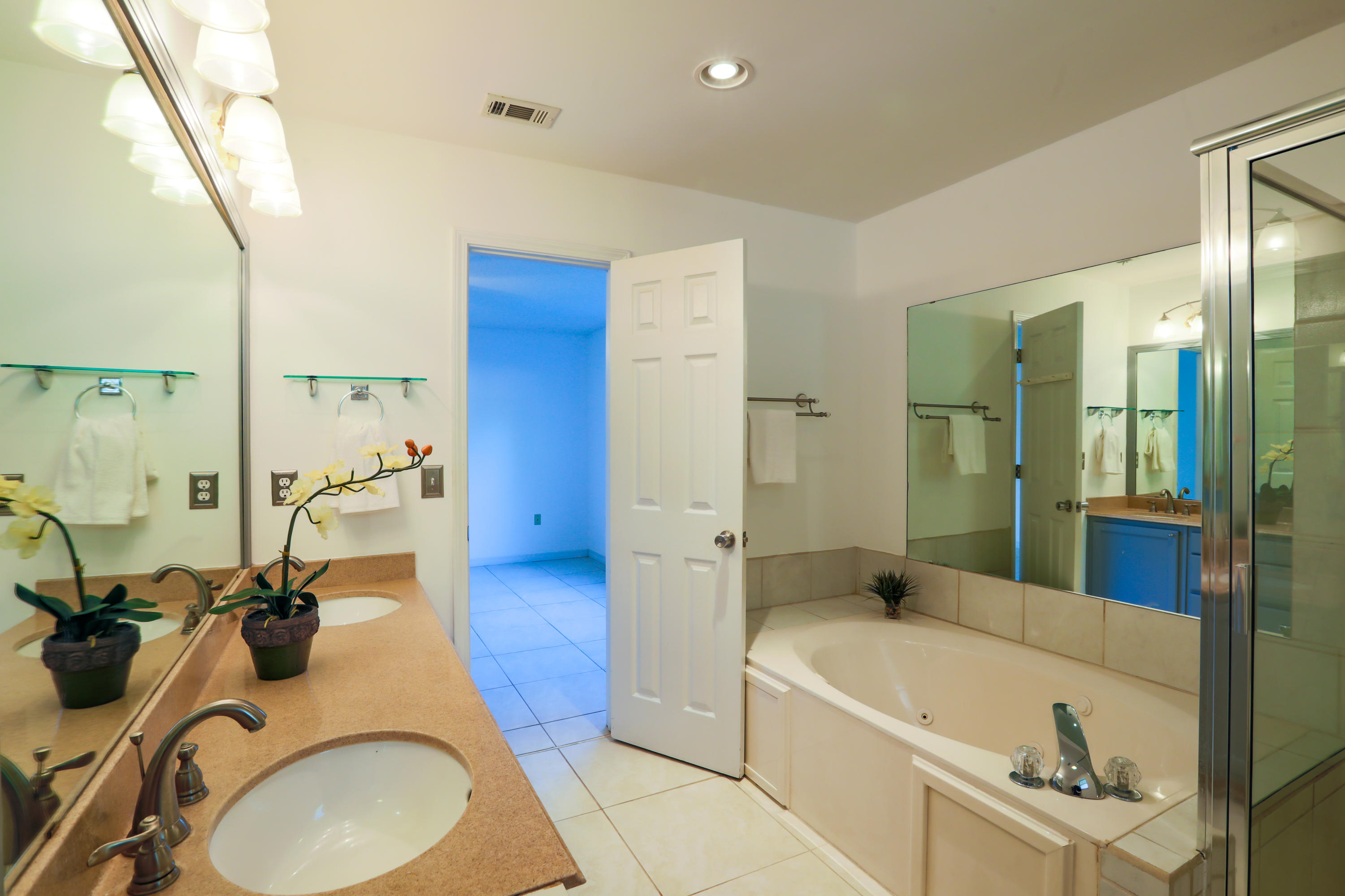 CARIBBEAN EAST UNIT 3 - Residential