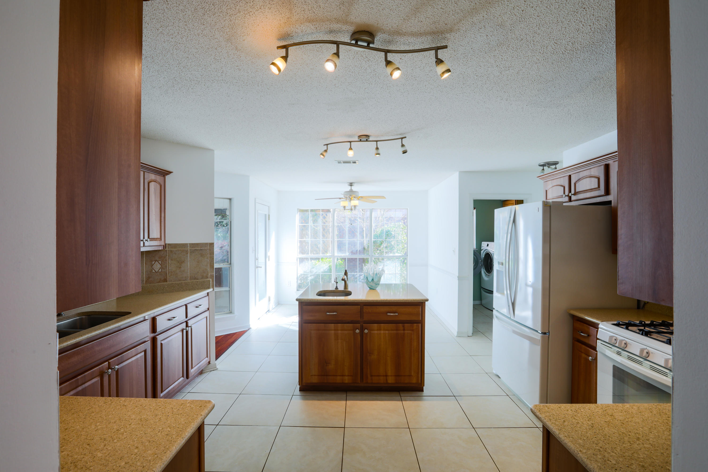 CARIBBEAN EAST UNIT 3 - Residential