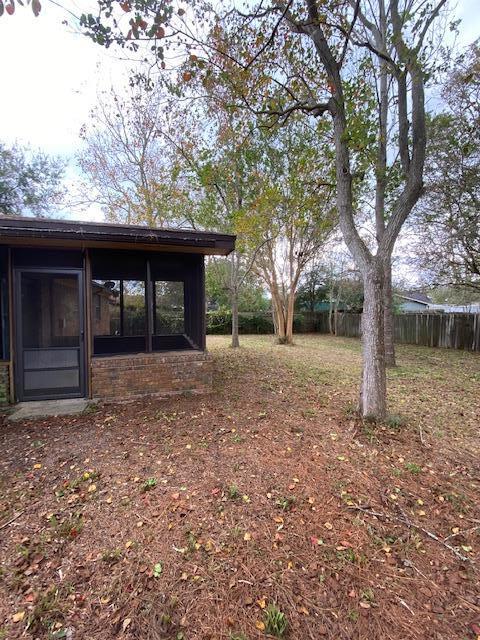 CIMARRON EST LOT 3 BLK E - Residential Lease