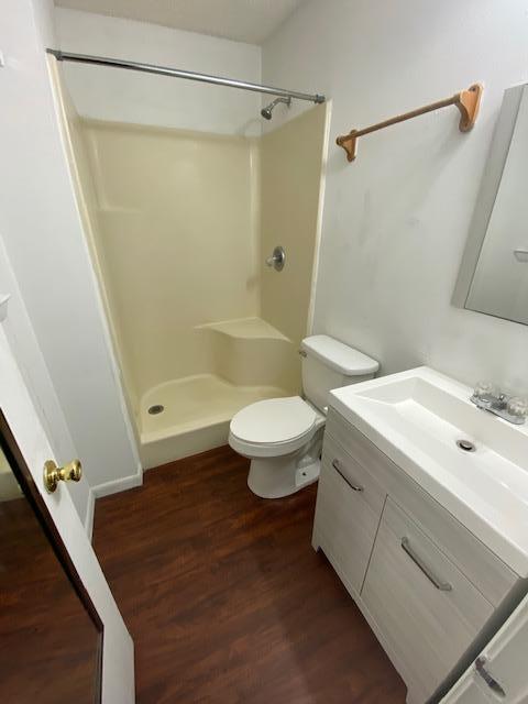 CIMARRON EST LOT 3 BLK E - Residential Lease