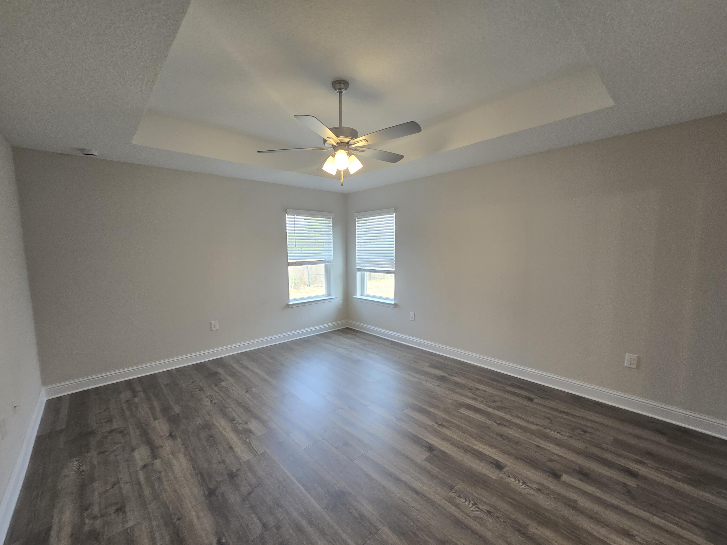 Nature Lake - Residential