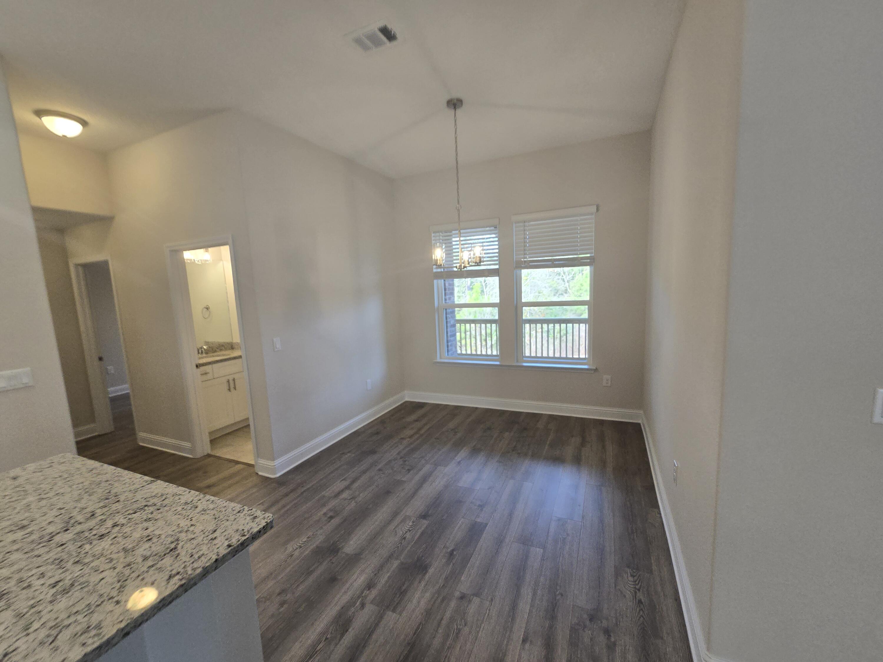 Nature Lake - Residential