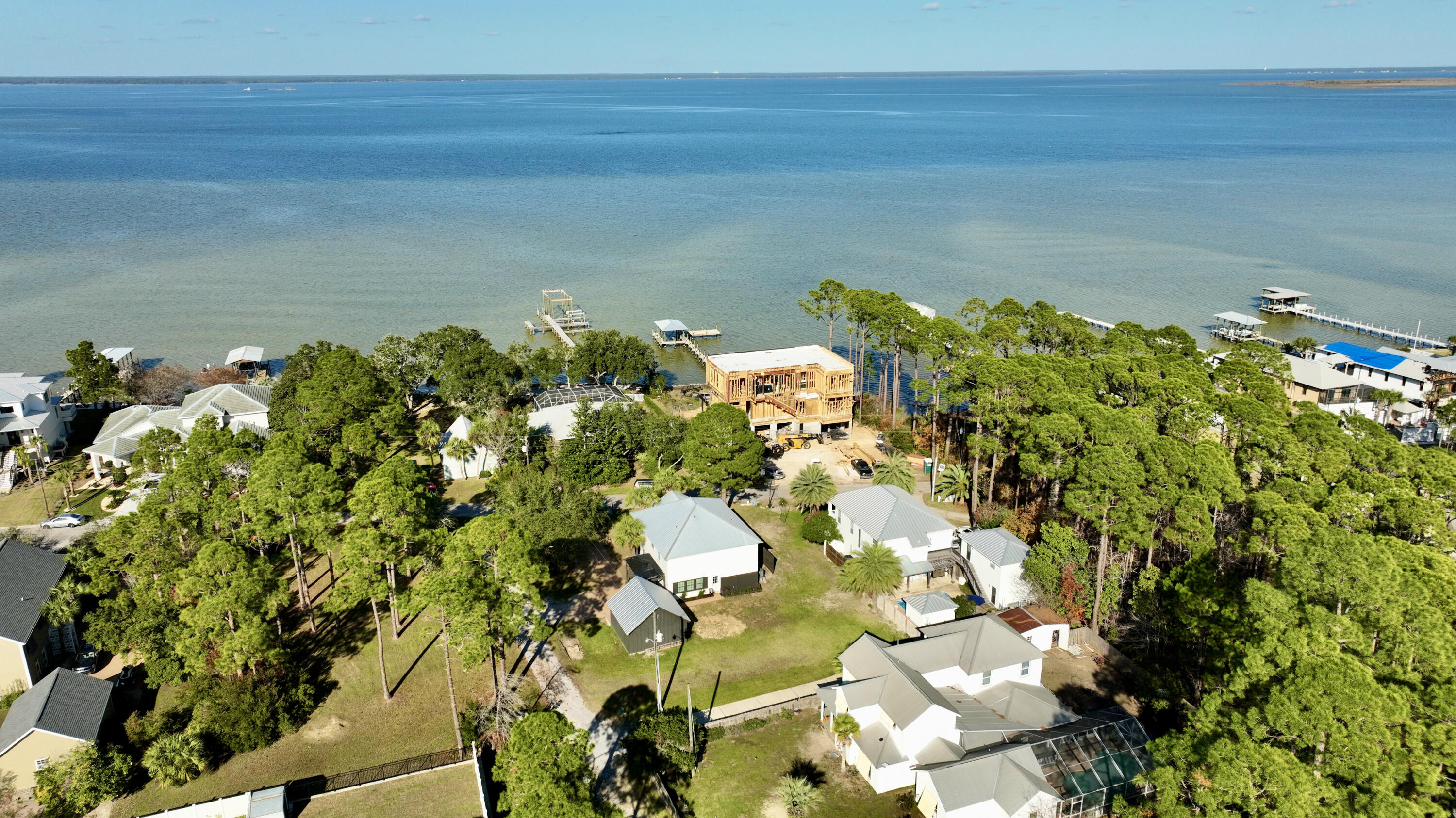 SANTA ROSA BEACH CREEK WATER BAY ESTATES - Residential