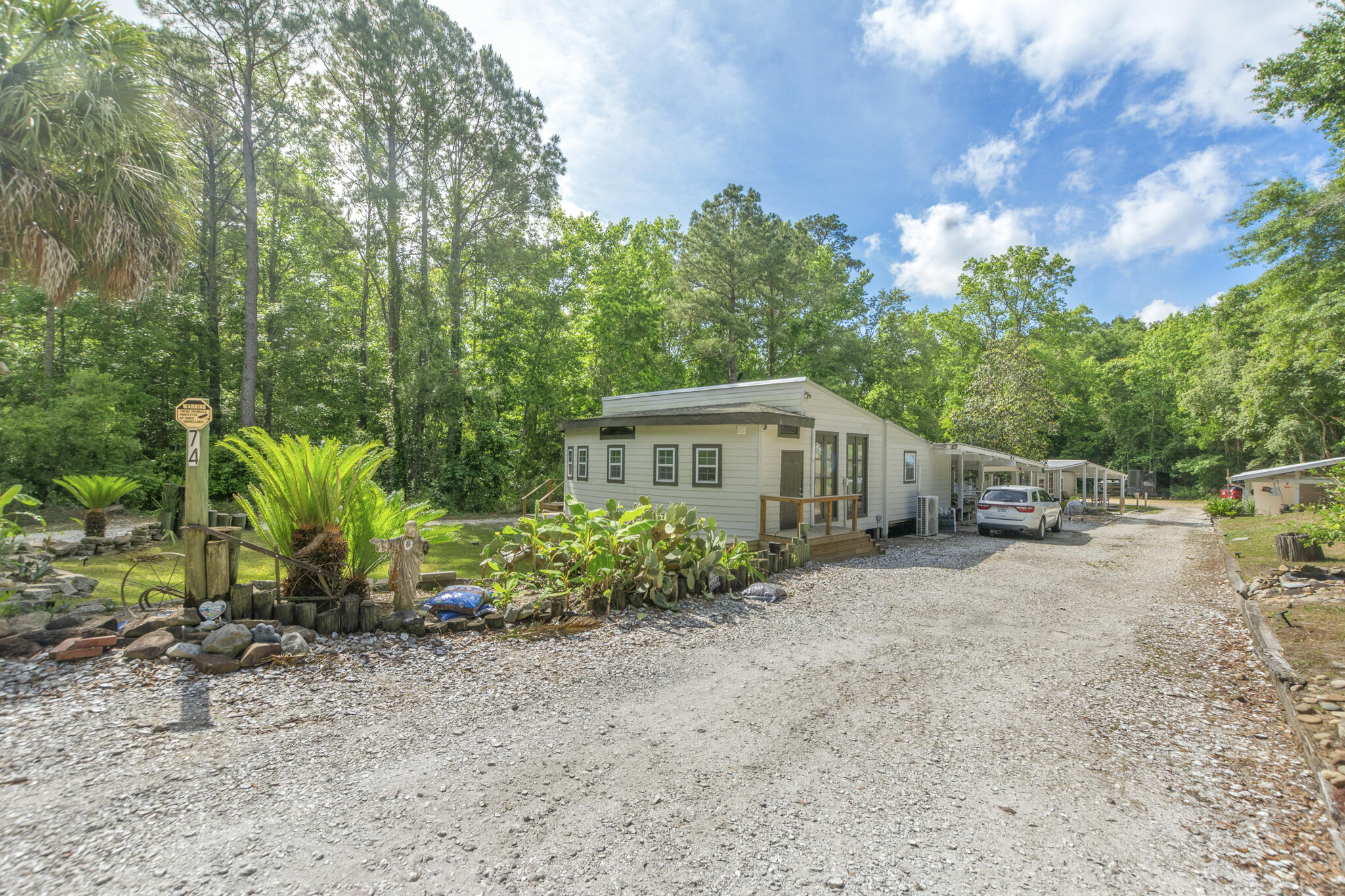 JOLLY BAY ACRES - Residential