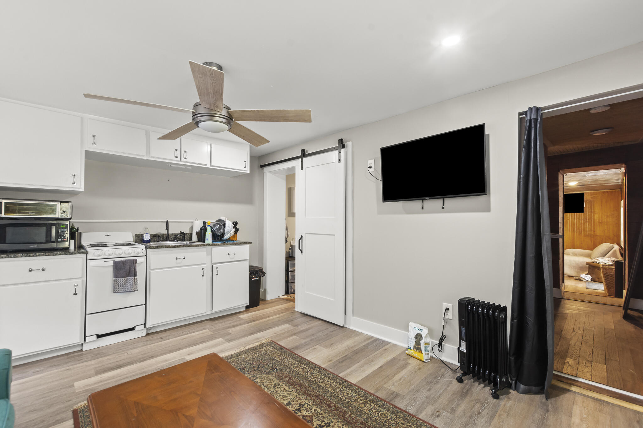 JOLLY BAY ACRES - Residential