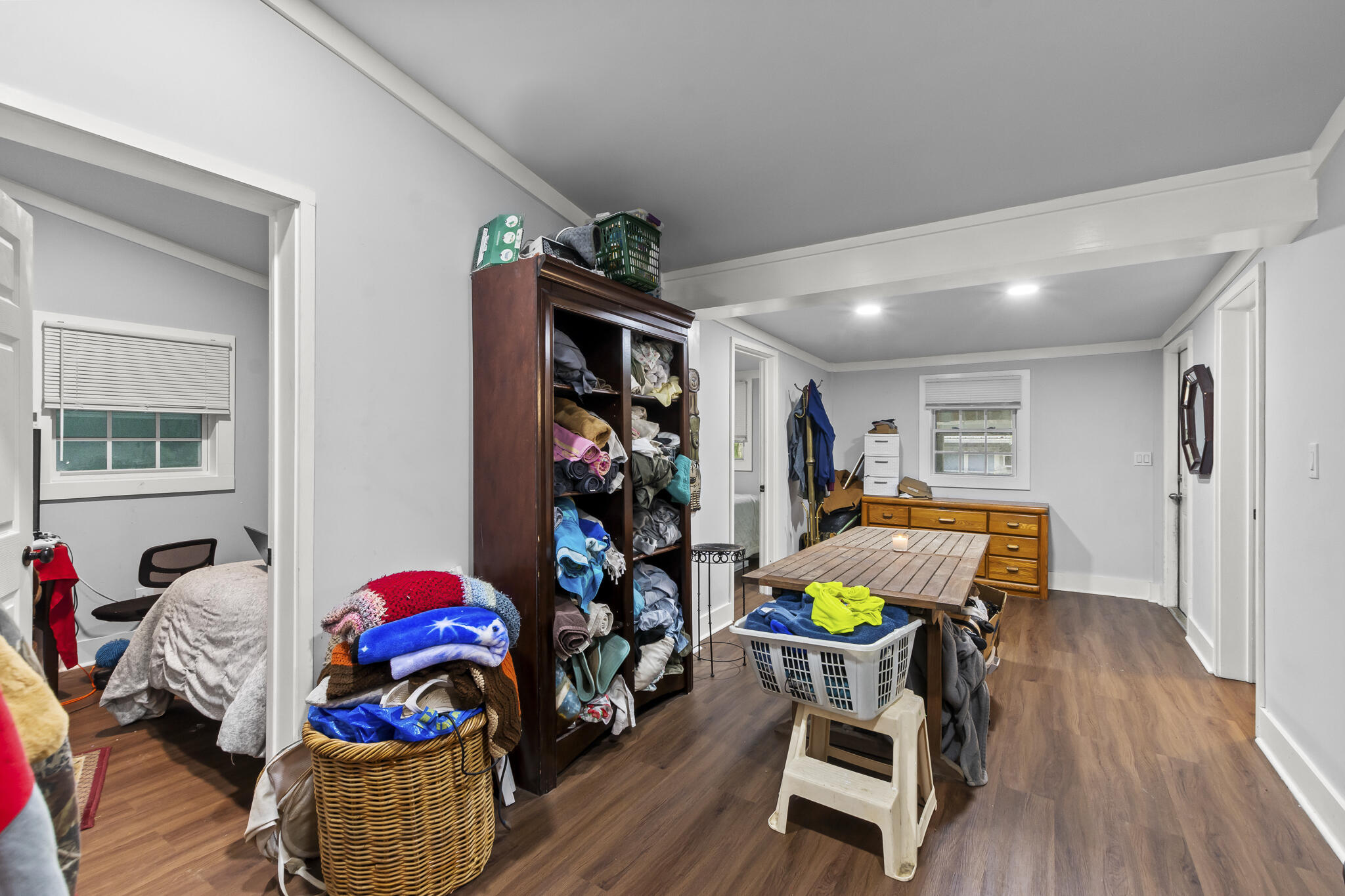JOLLY BAY ACRES - Residential