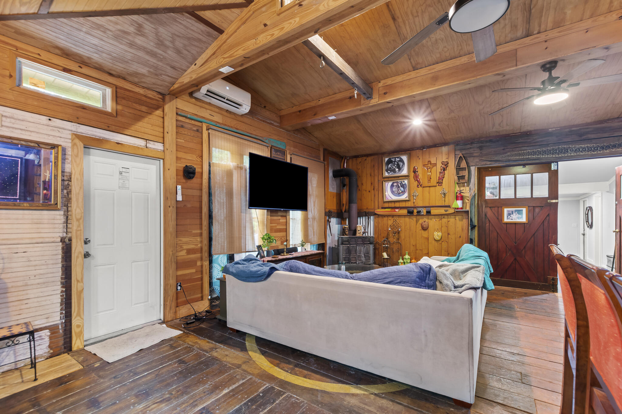 JOLLY BAY ACRES - Residential