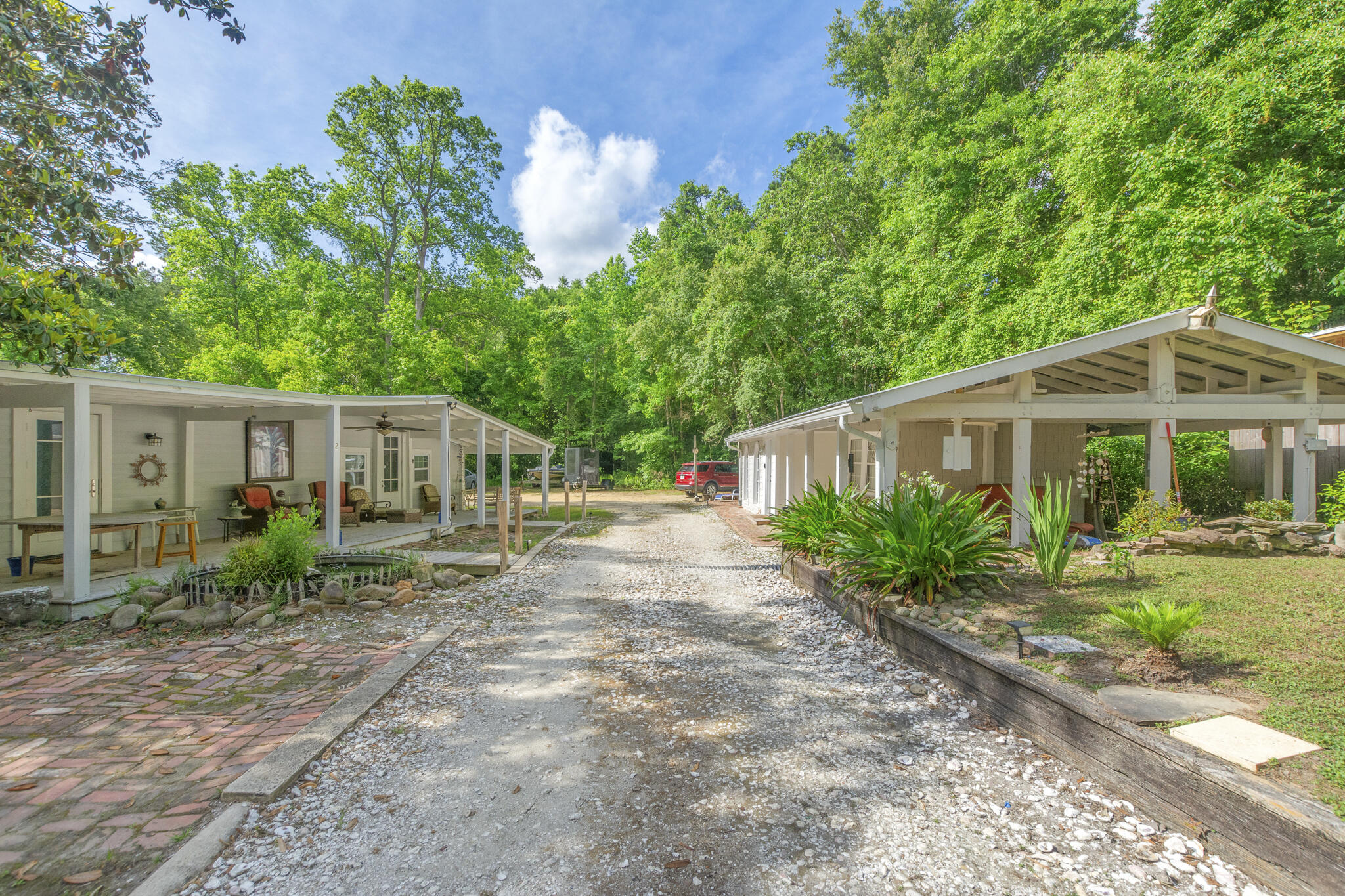 JOLLY BAY ACRES - Residential