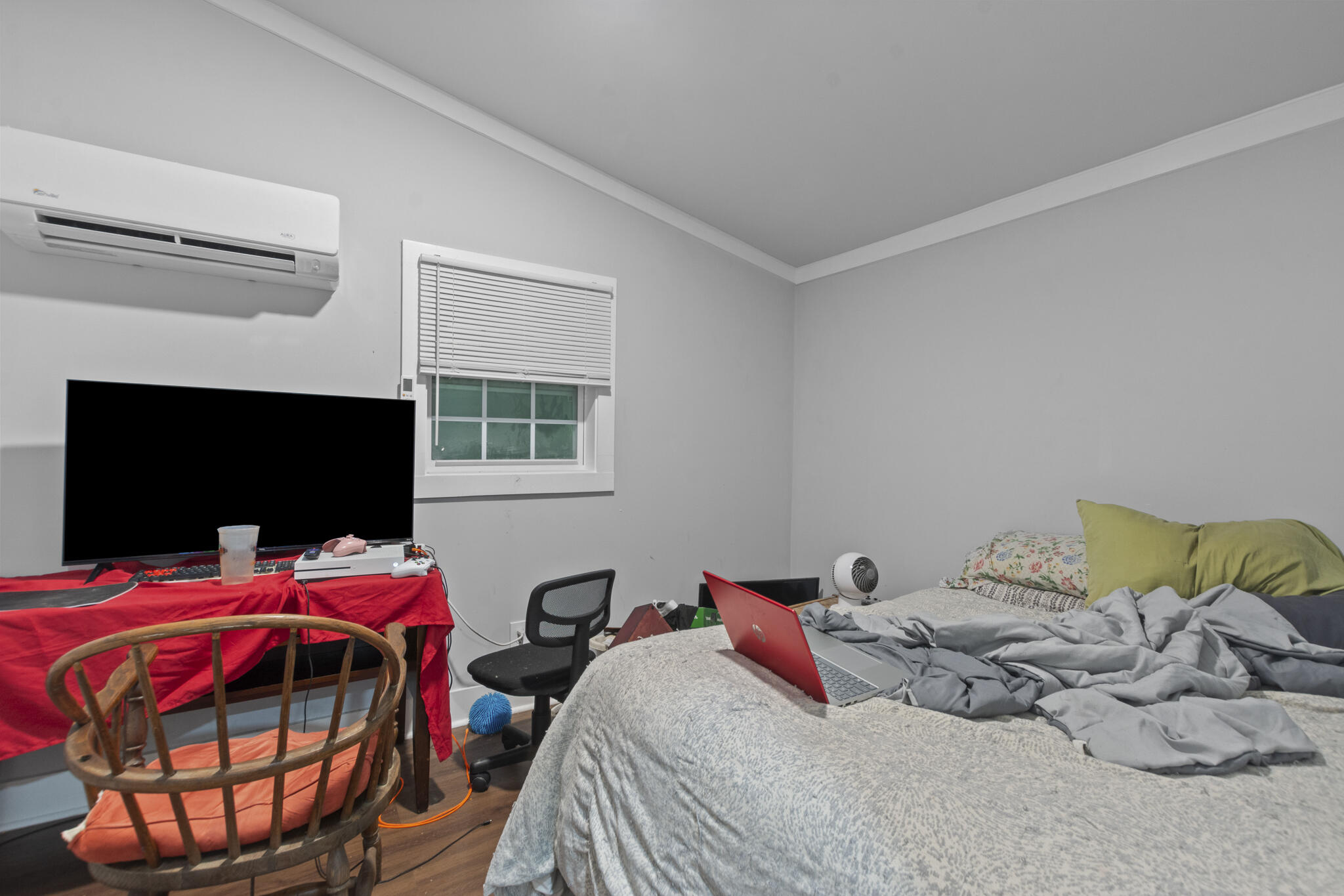 JOLLY BAY ACRES - Residential