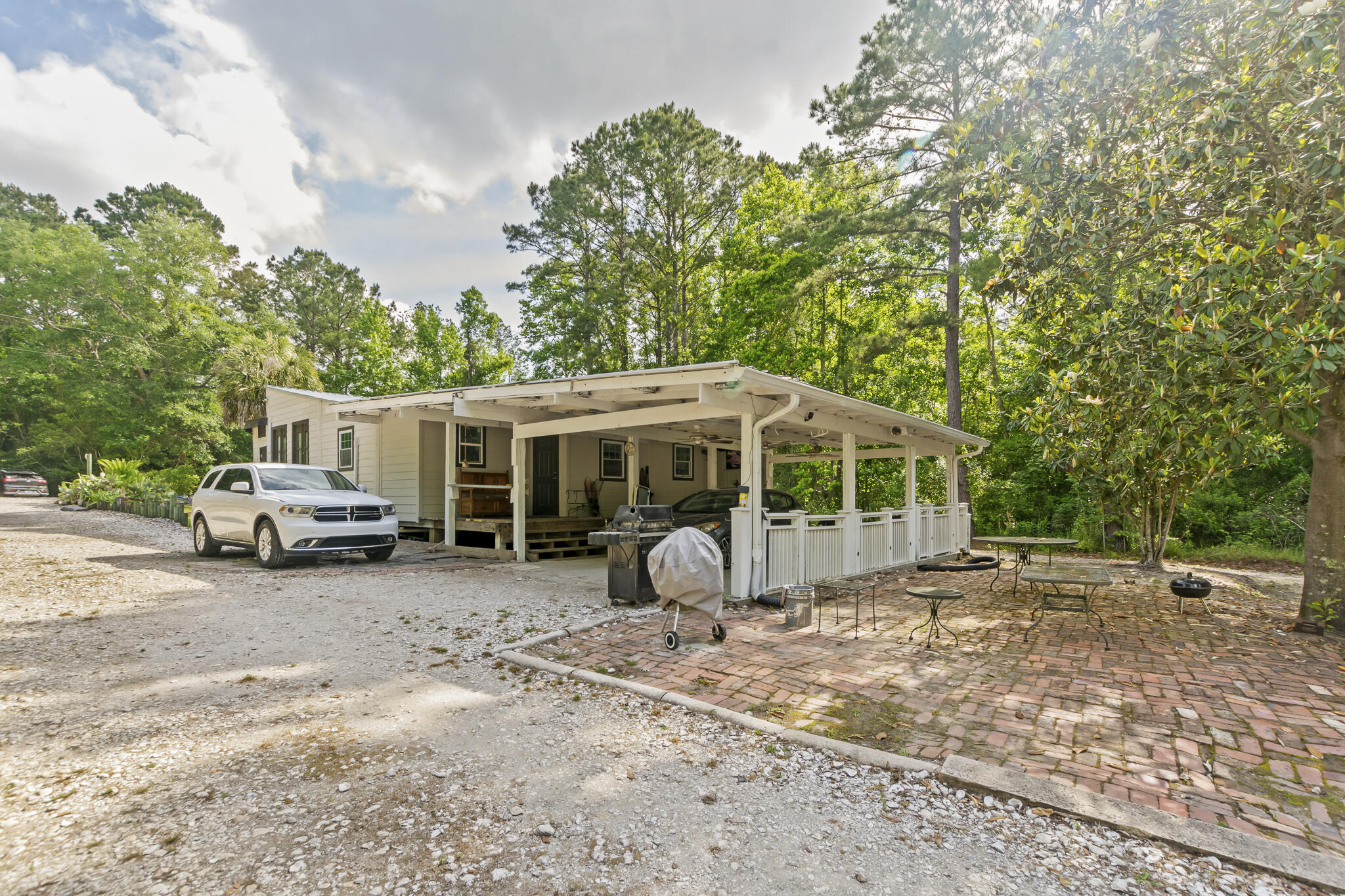 JOLLY BAY ACRES - Residential