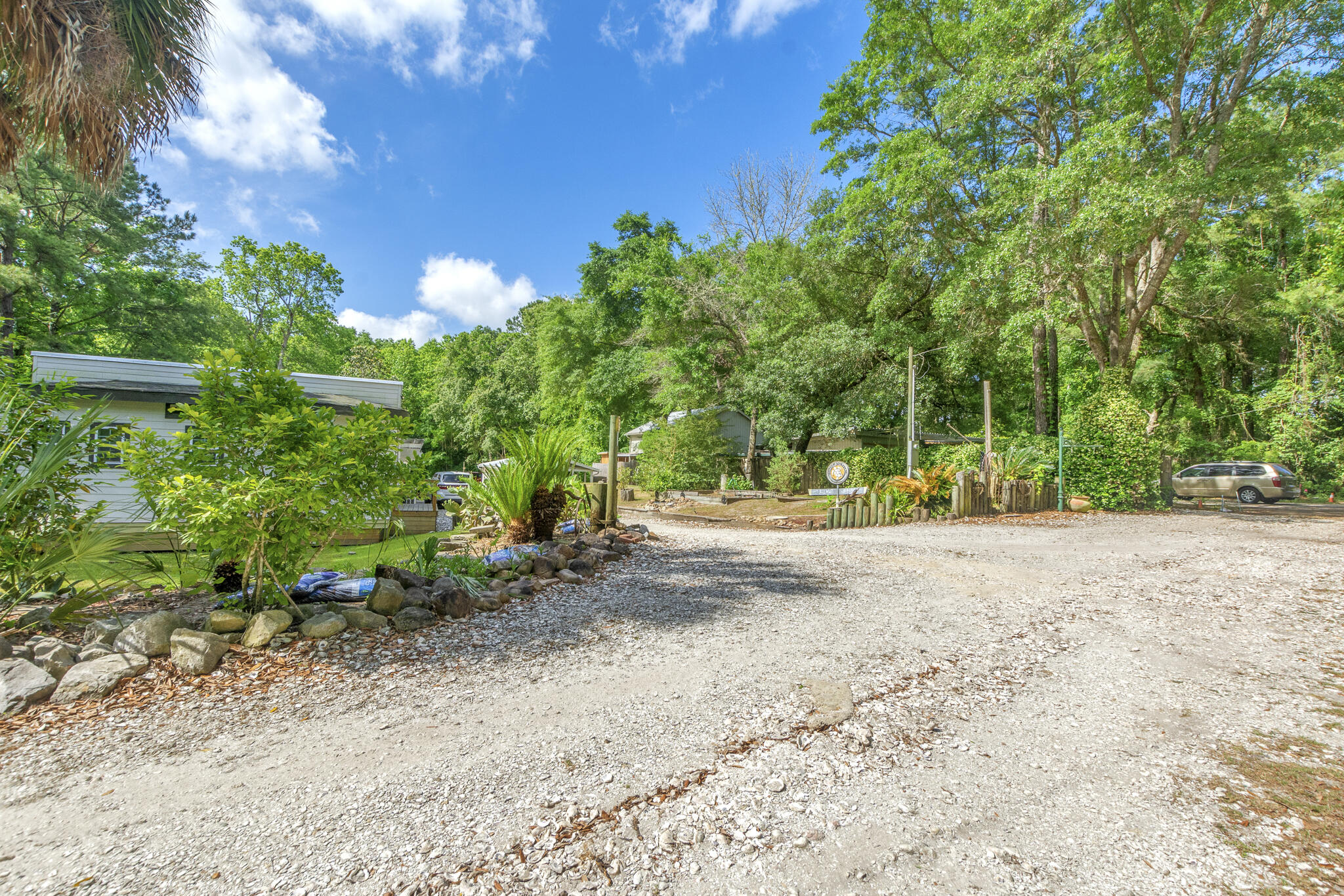 JOLLY BAY ACRES - Residential