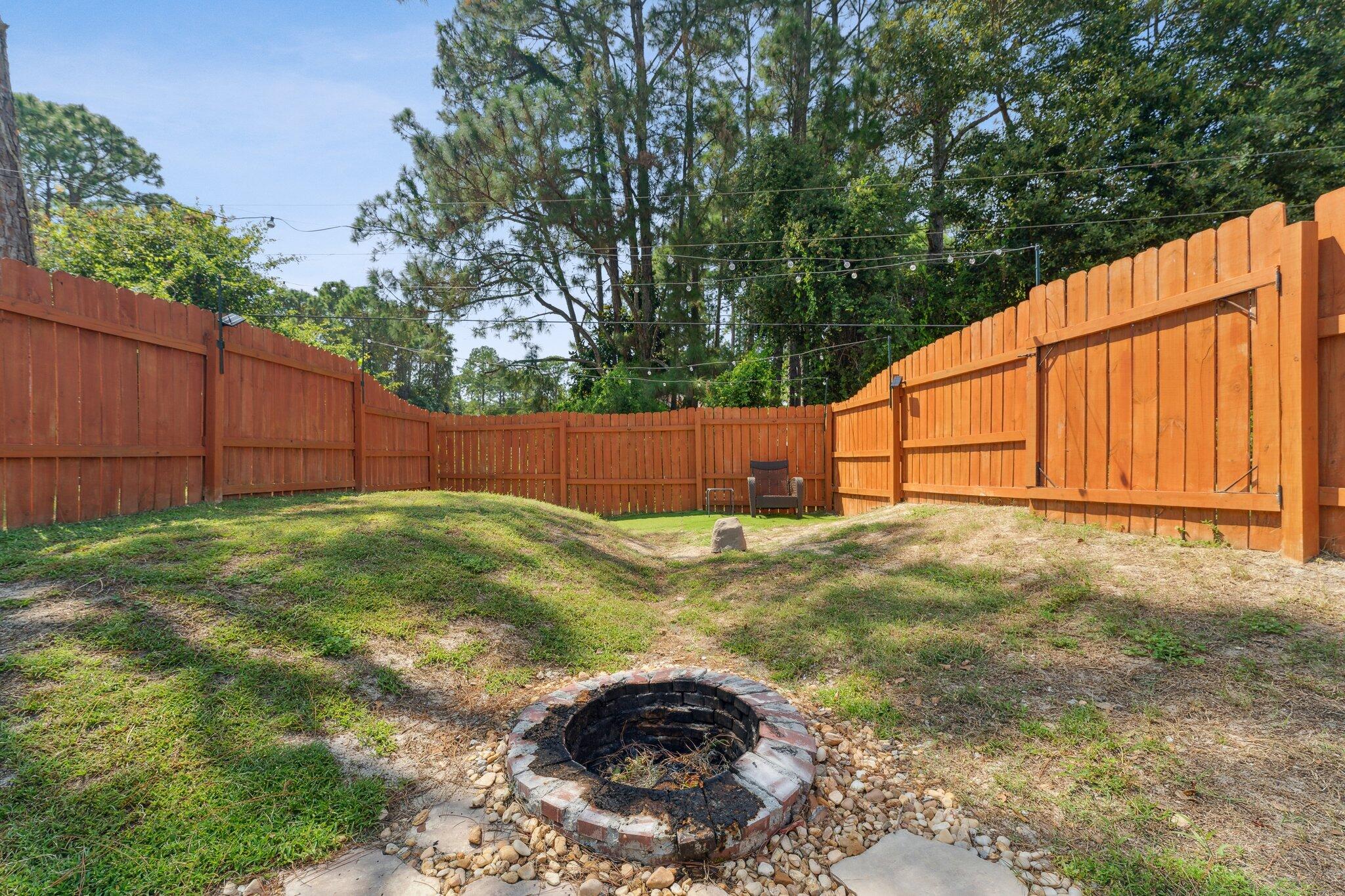 WINSTON MANOR T/H - Residential