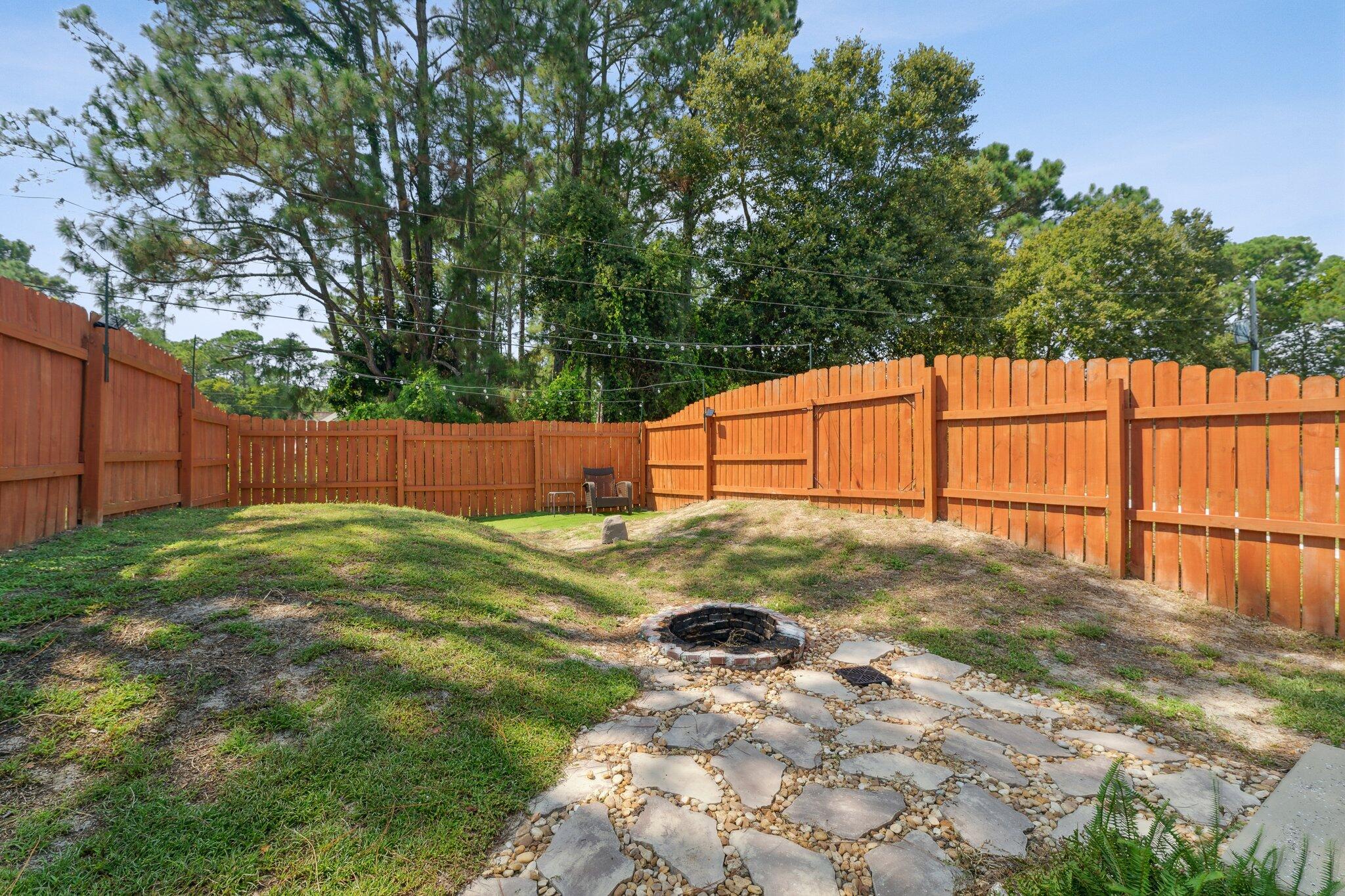 WINSTON MANOR T/H - Residential