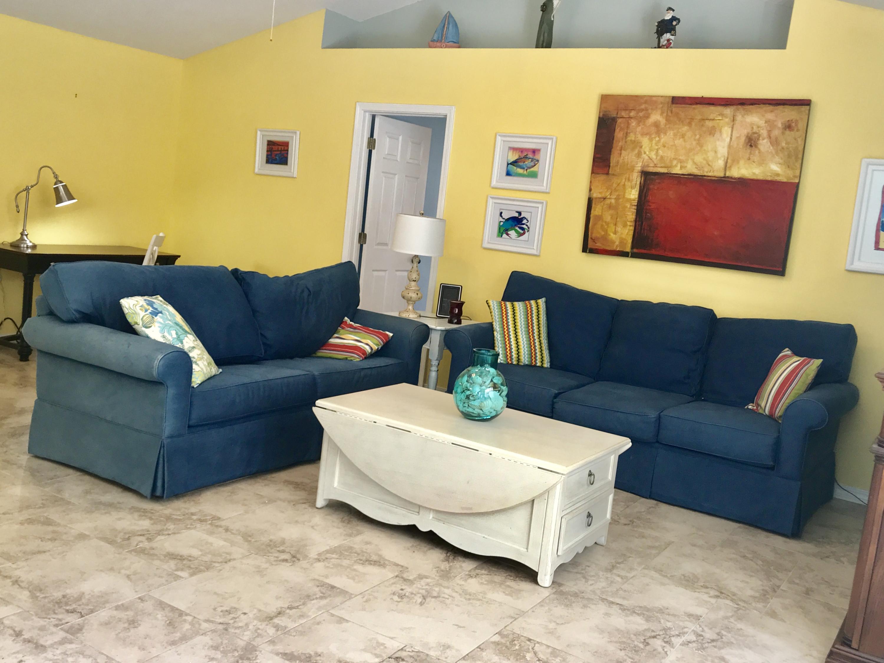 MARTHAS COVE 1ST ADDN - Residential