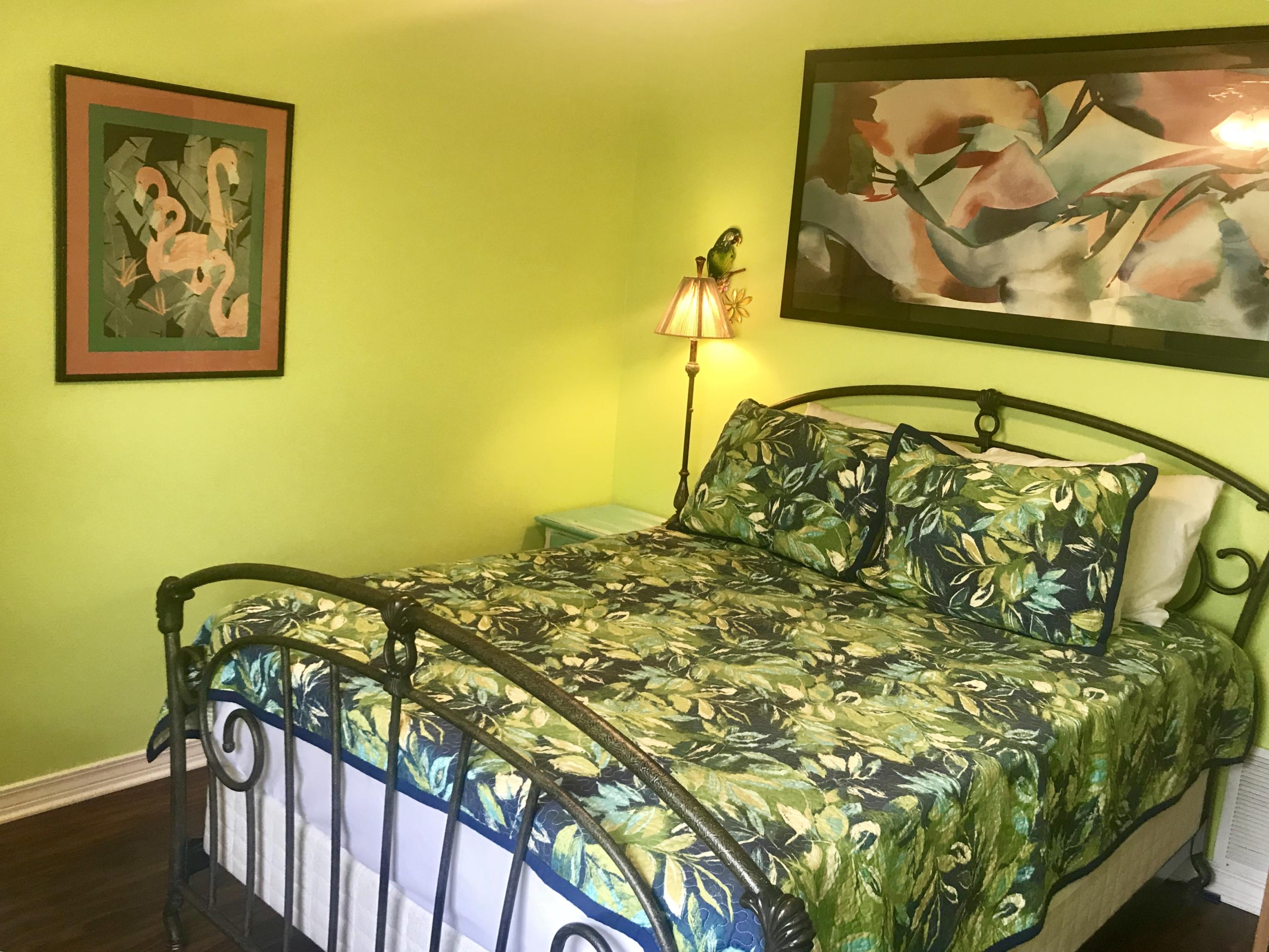 MARTHAS COVE 1ST ADDN - Residential