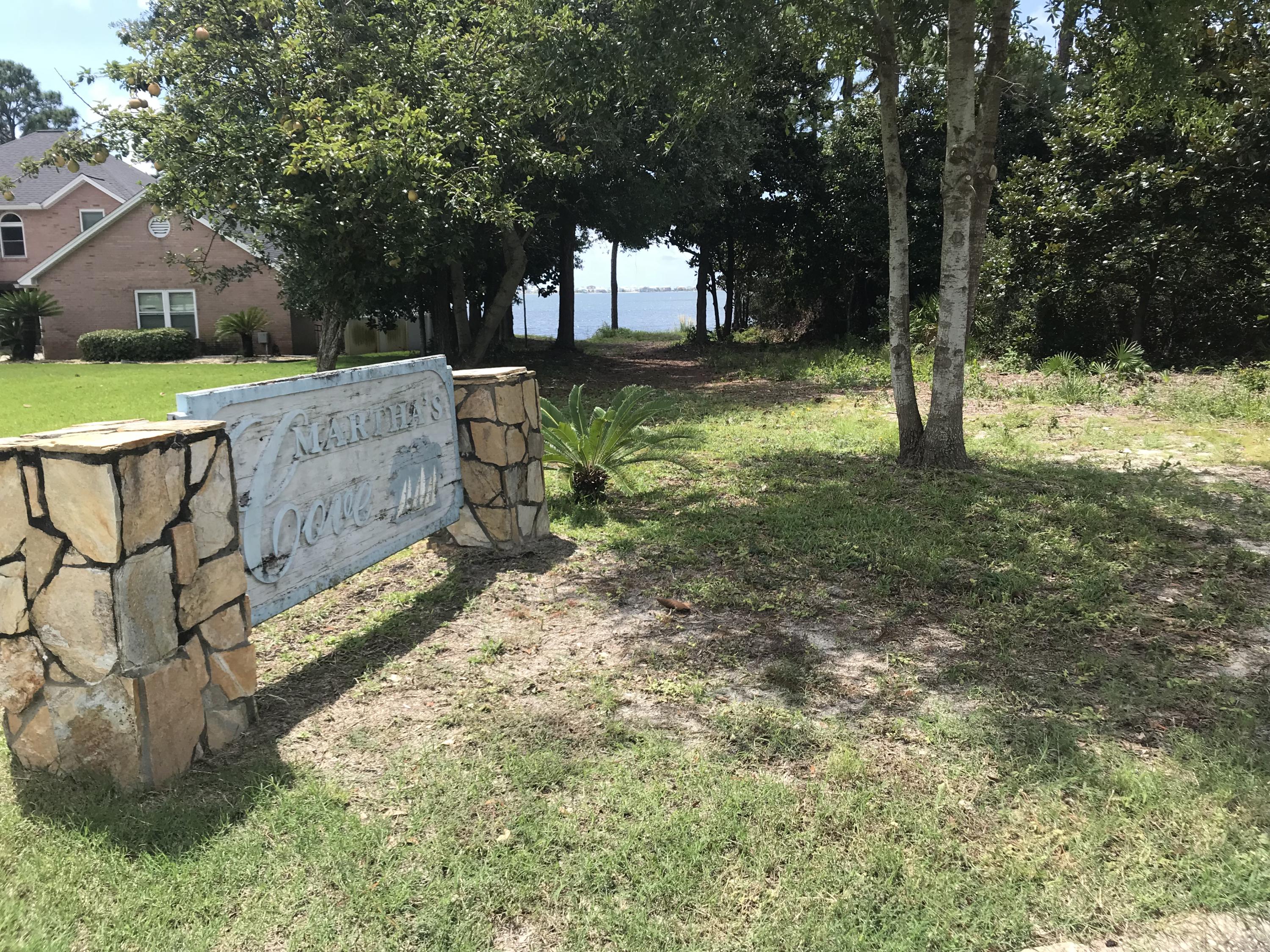 MARTHAS COVE 1ST ADDN - Residential