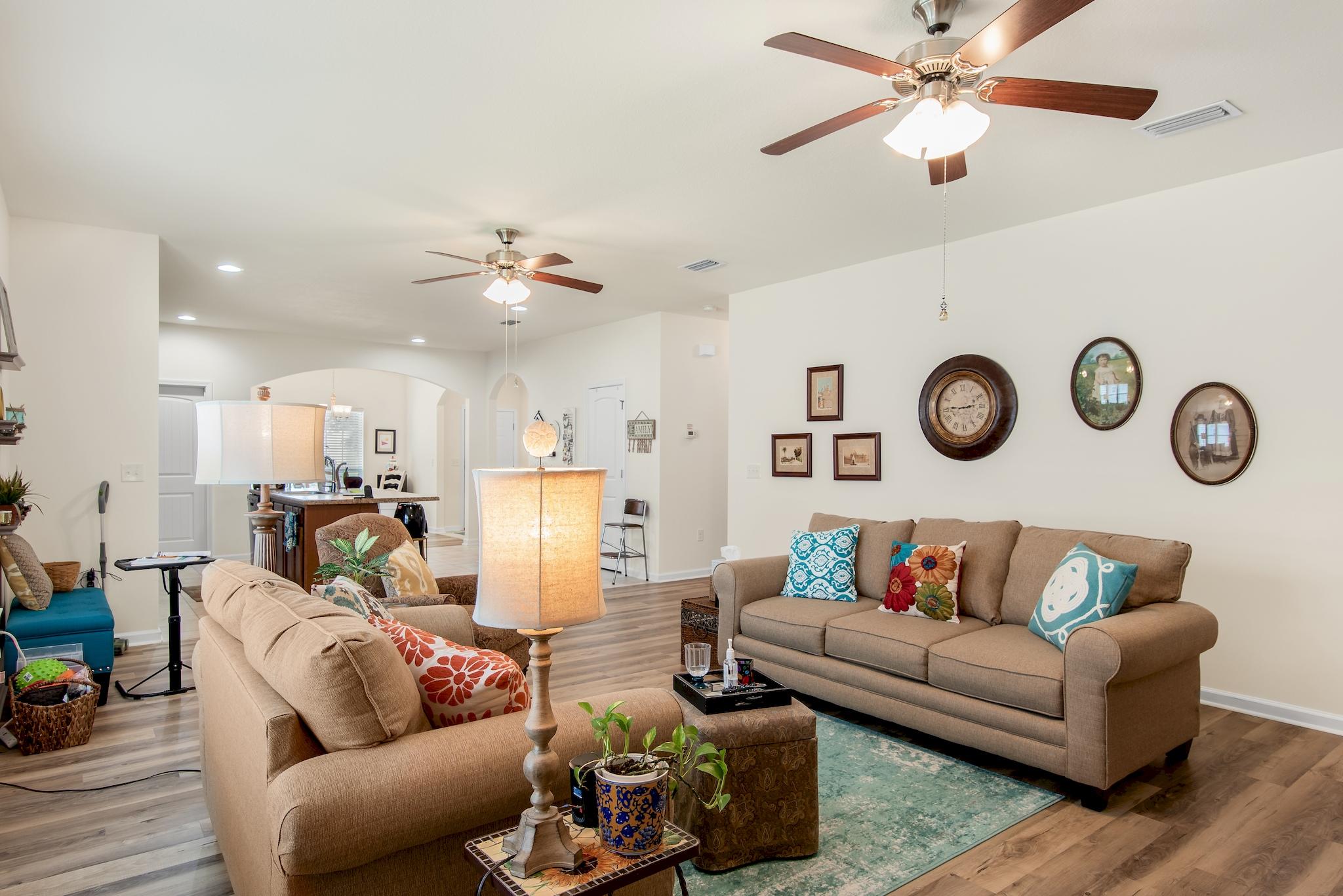 HAMMOCK BAY - Residential