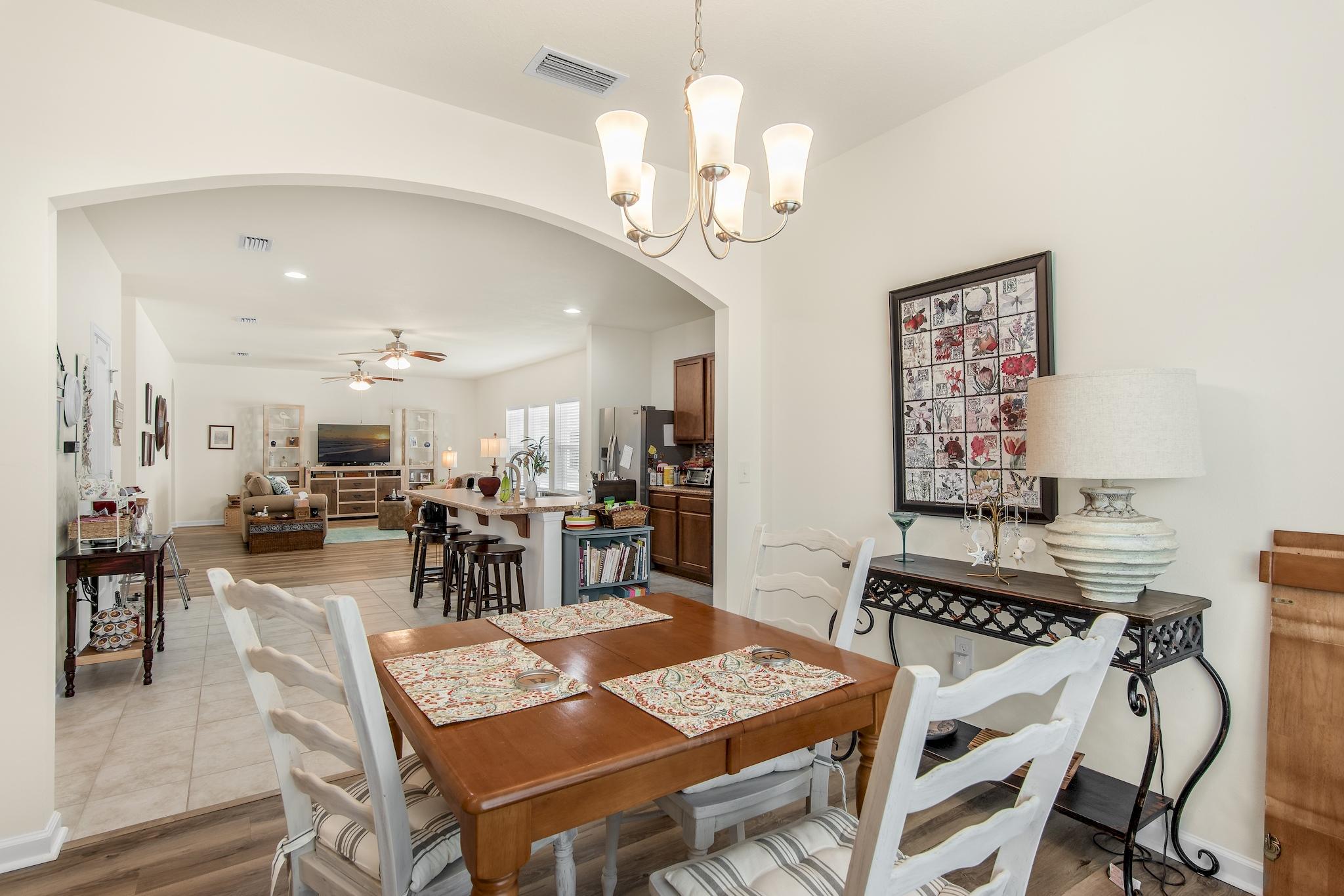 HAMMOCK BAY - Residential