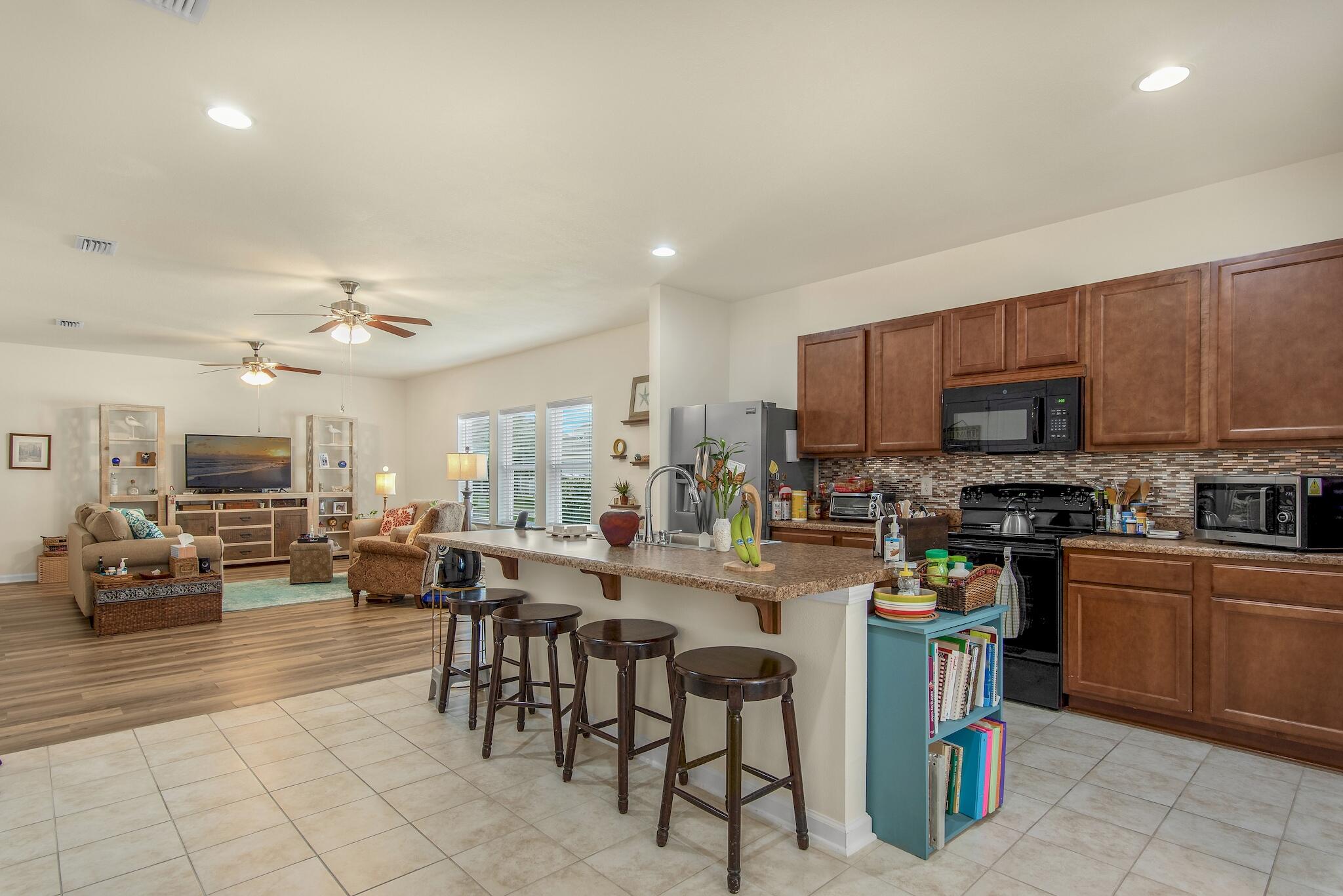 HAMMOCK BAY - Residential