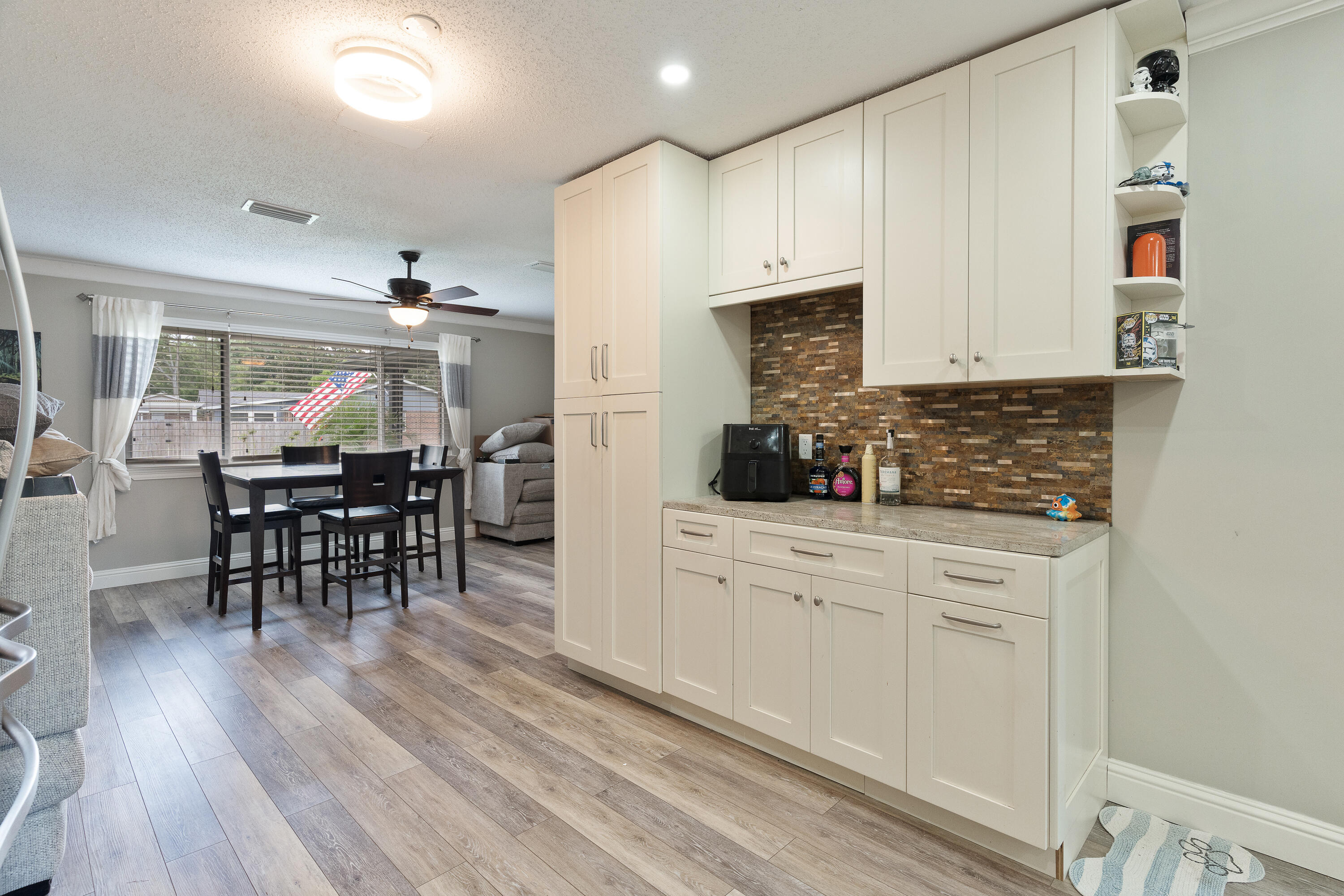 PALM ESTATES UNIT 2 - Residential