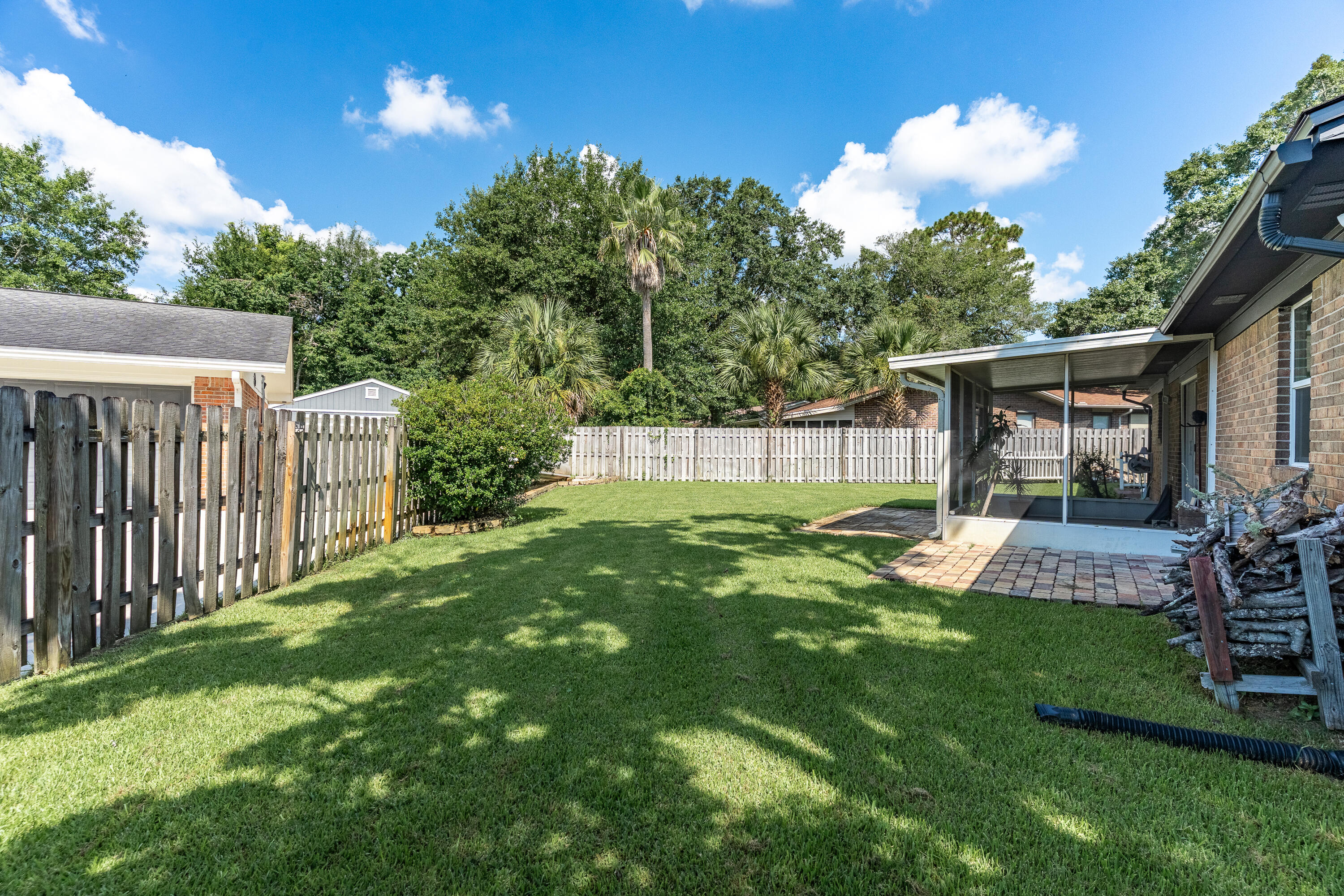 PALM ESTATES UNIT 2 - Residential