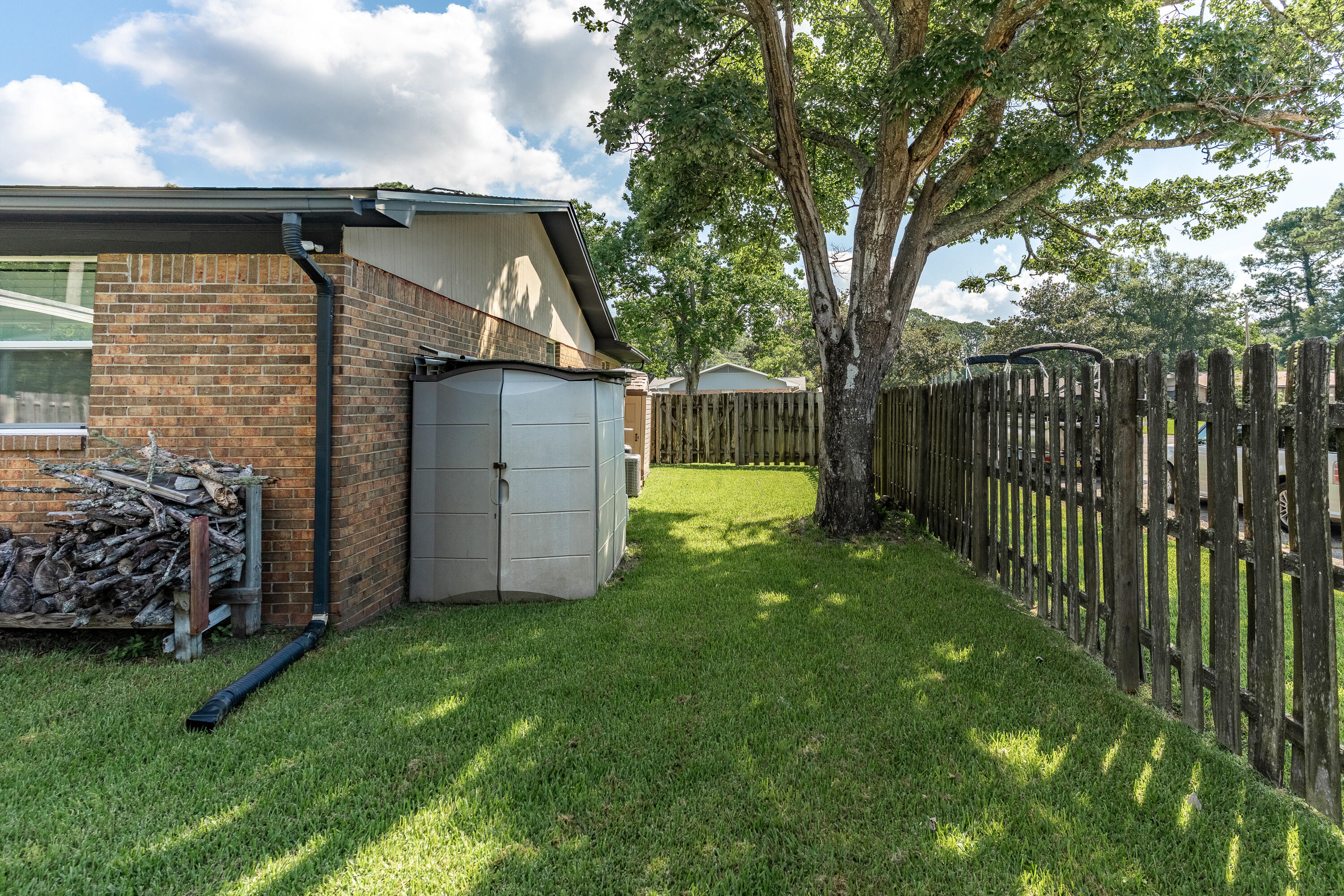 PALM ESTATES UNIT 2 - Residential