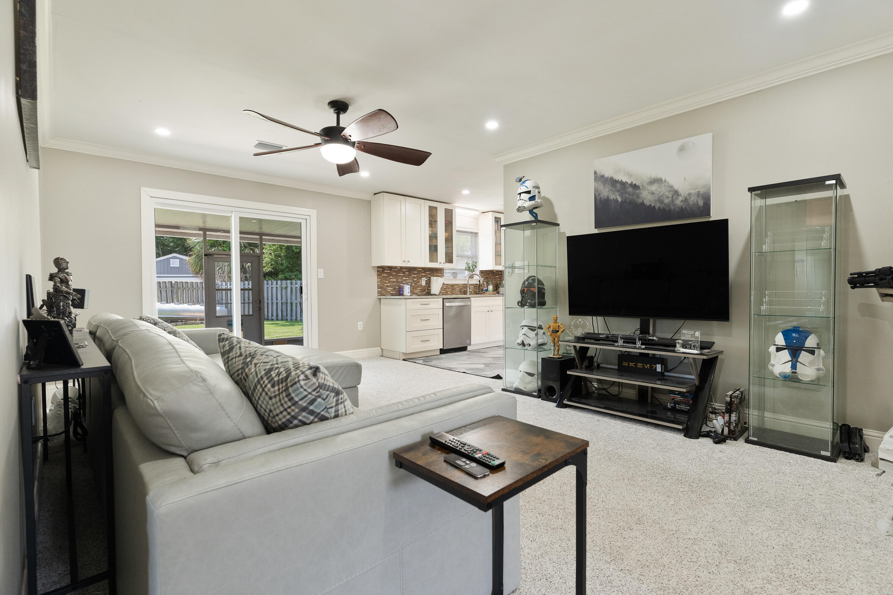 PALM ESTATES UNIT 2 - Residential
