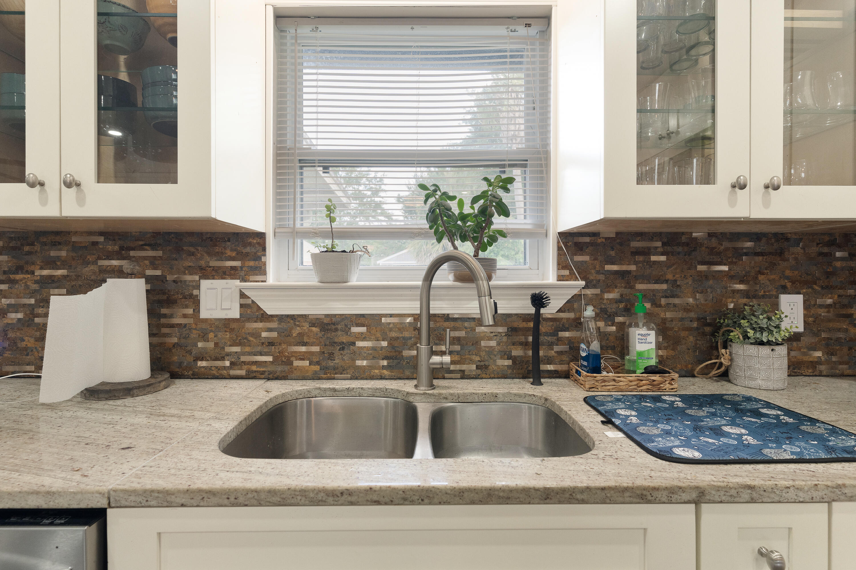 PALM ESTATES UNIT 2 - Residential