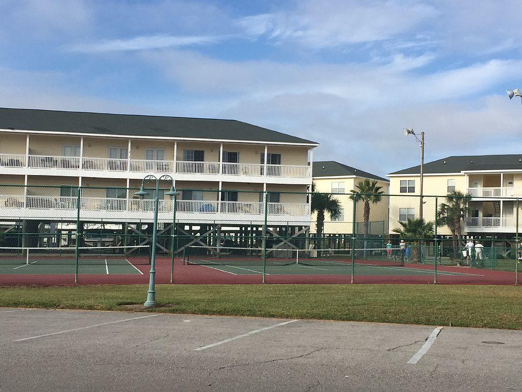 SANDPIPER COVE PH 20 - Residential