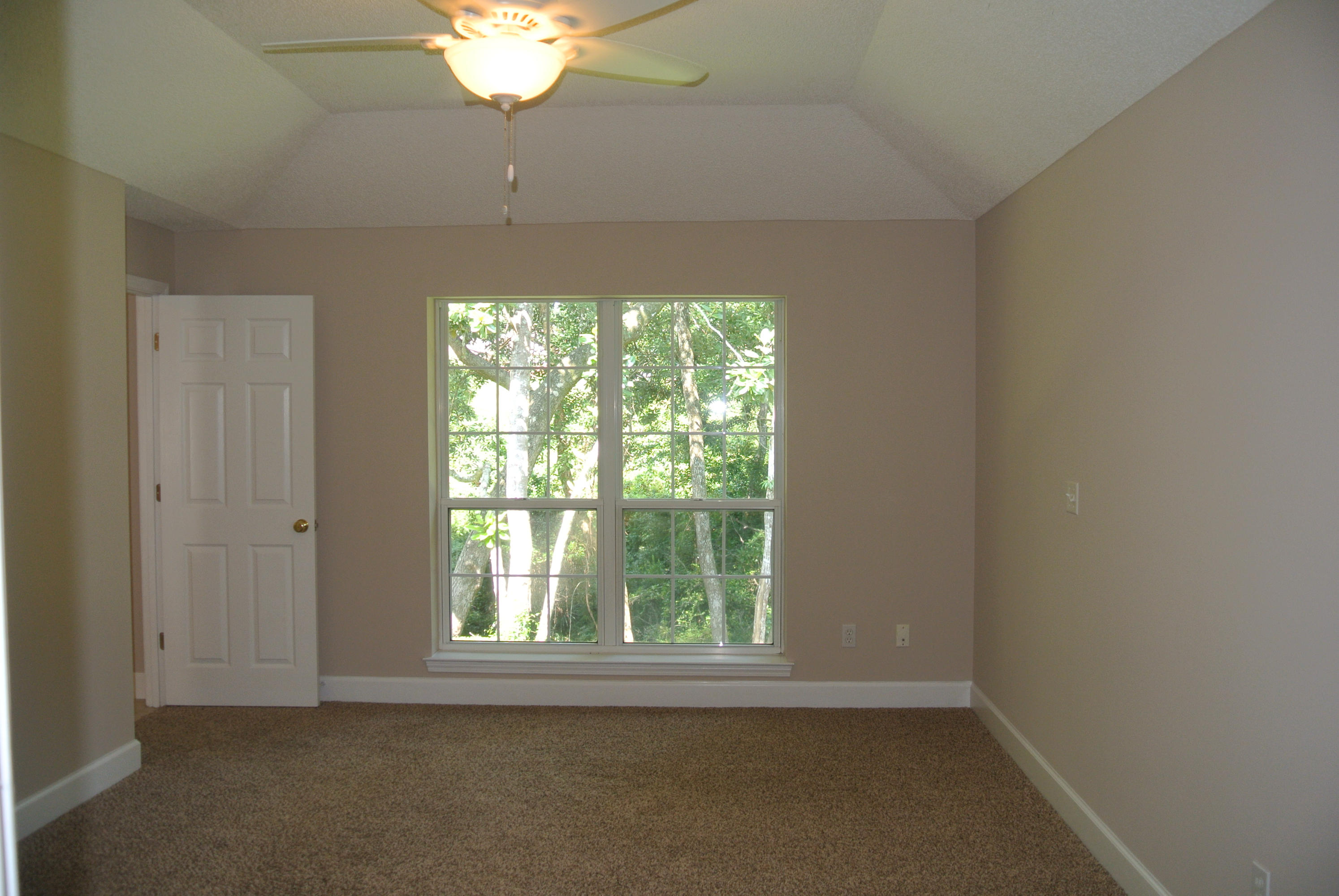 ROCKYWOOD PH 5 - Residential