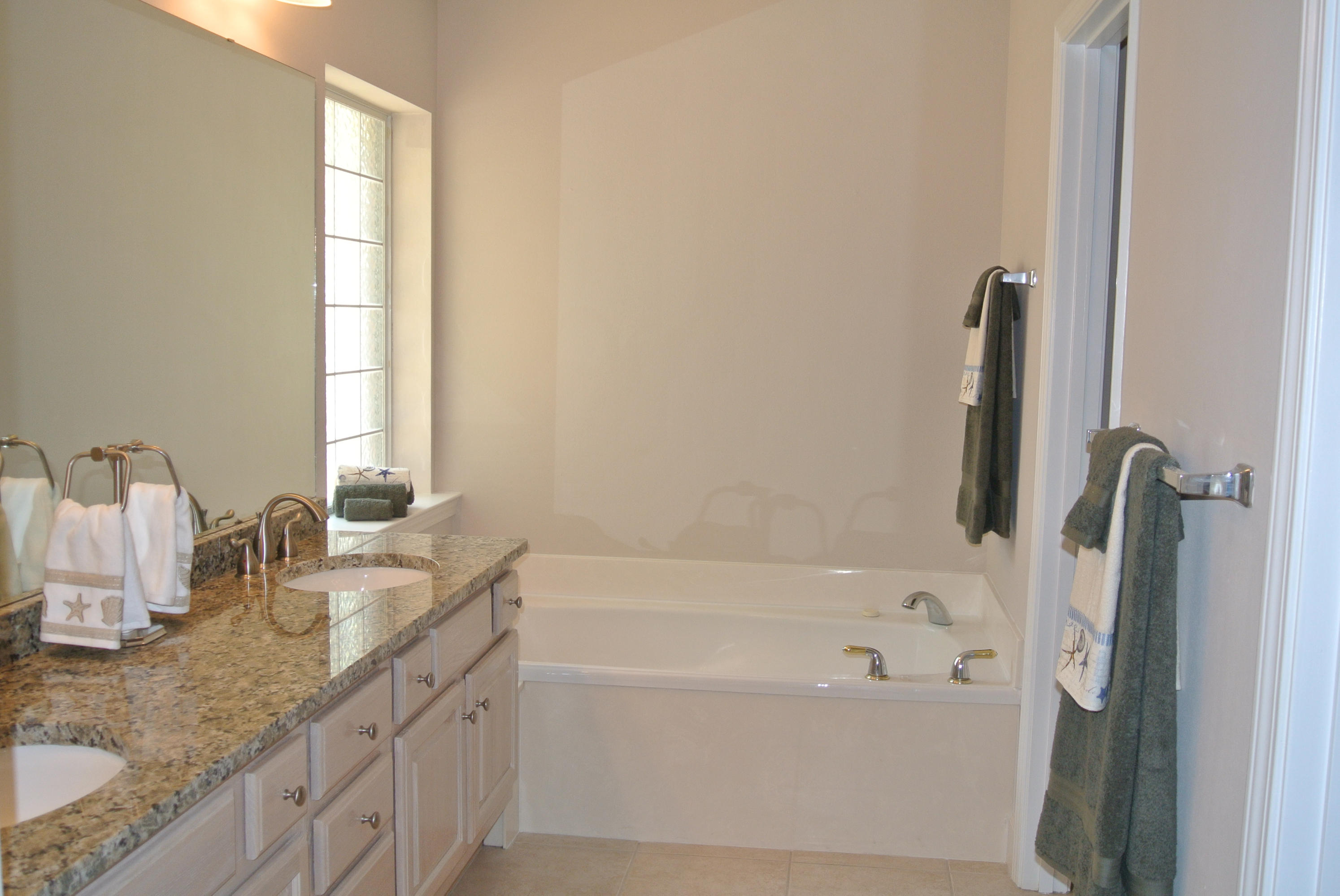 ROCKYWOOD PH 5 - Residential