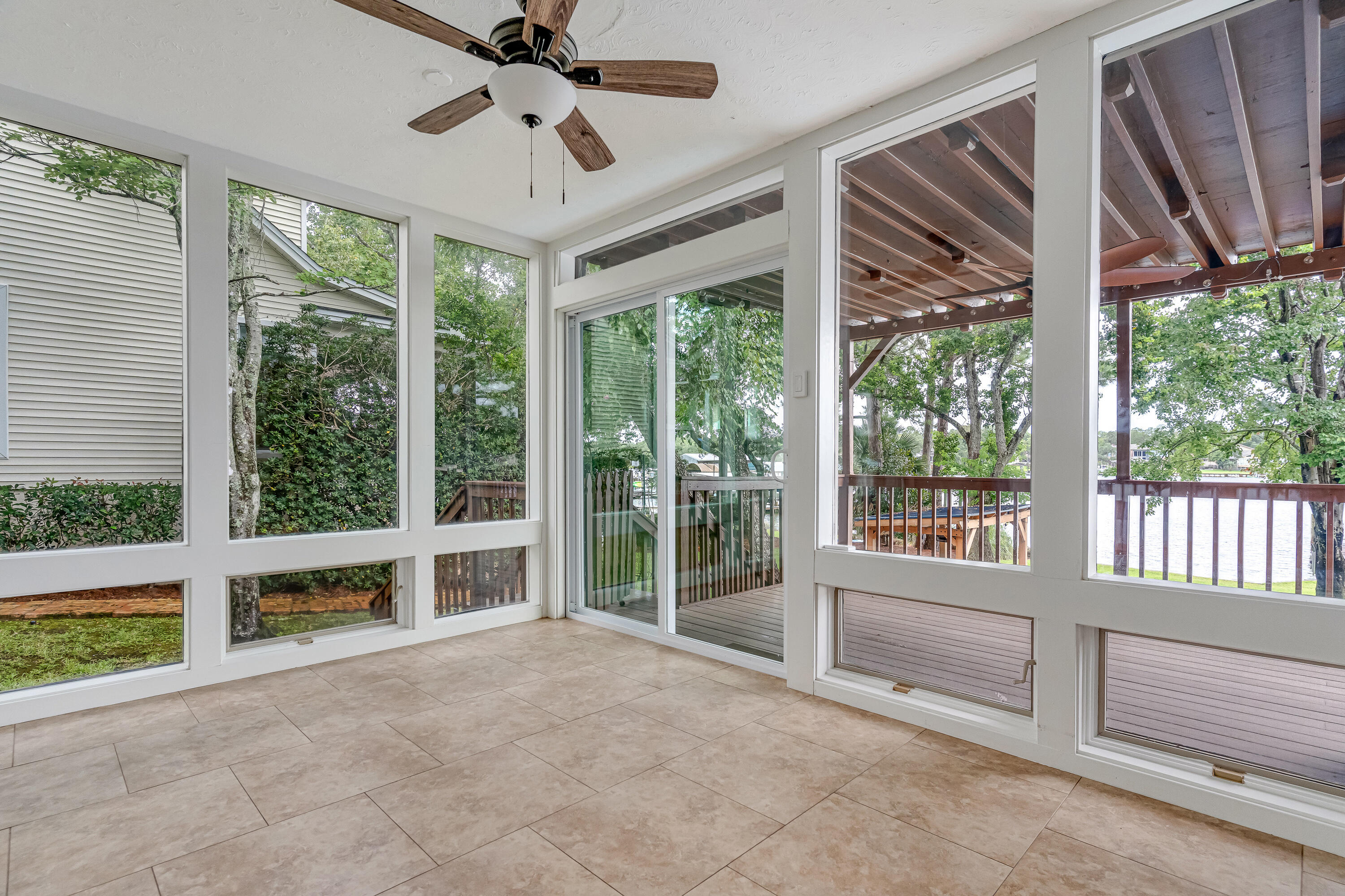 BAYOU S/D - Residential